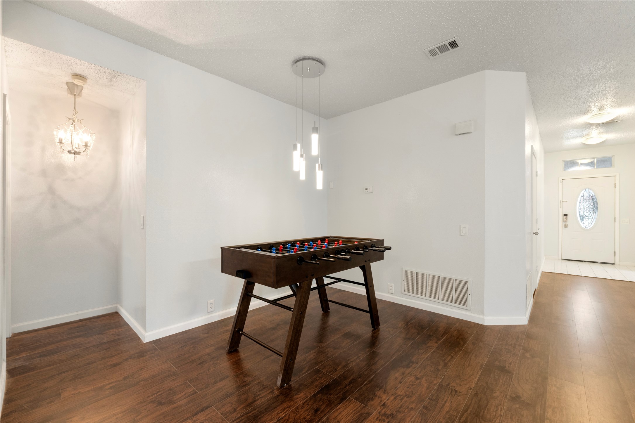 206 Shady Brook Drive Arlington TX 76002
