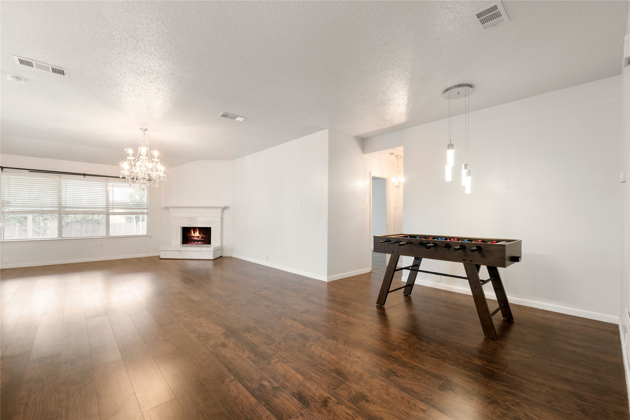 206 Shady Brook Drive Arlington TX 76002