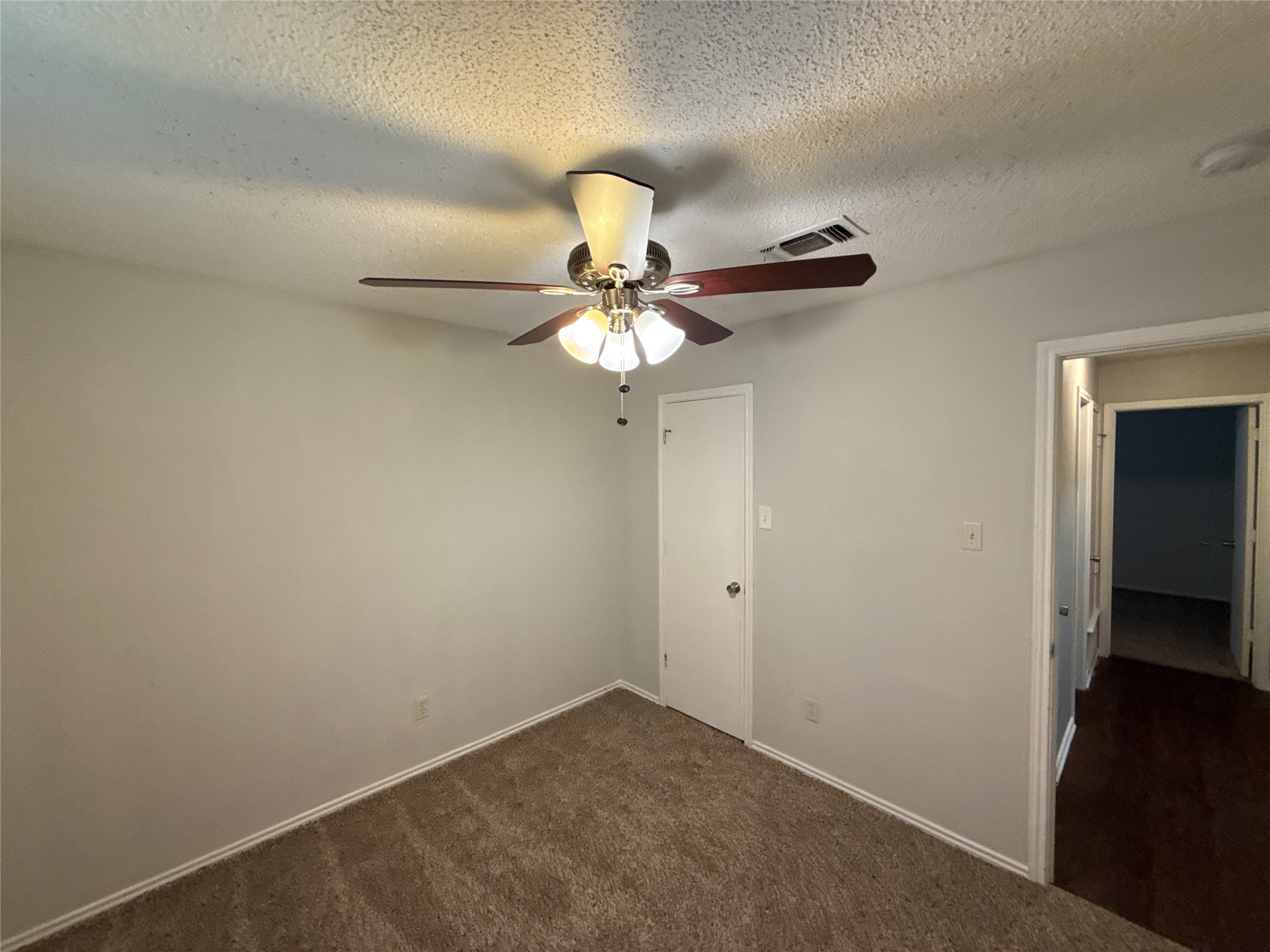 221 Arnold Street Crowley TX 76036