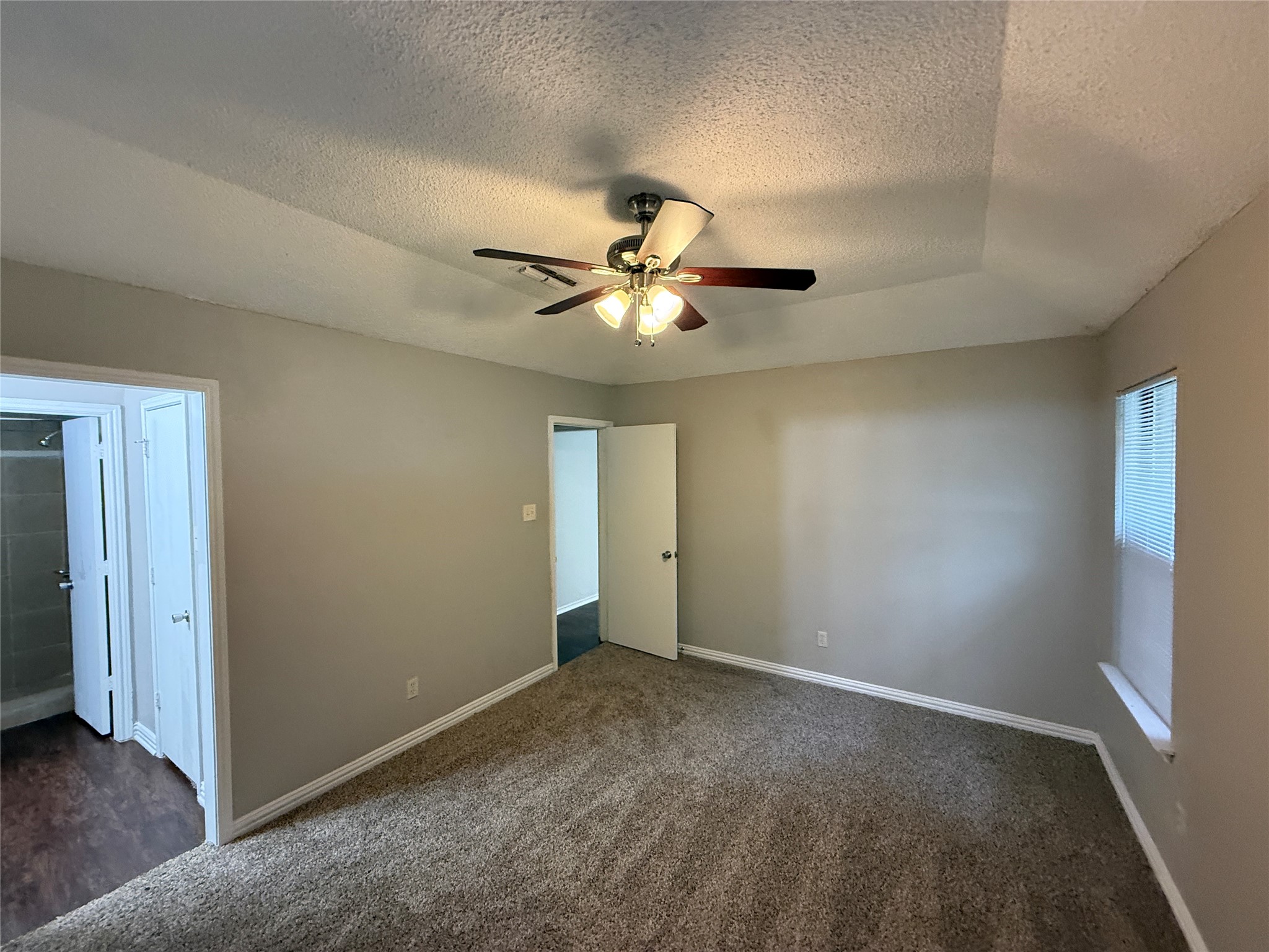 221 Arnold Street Crowley TX 76036