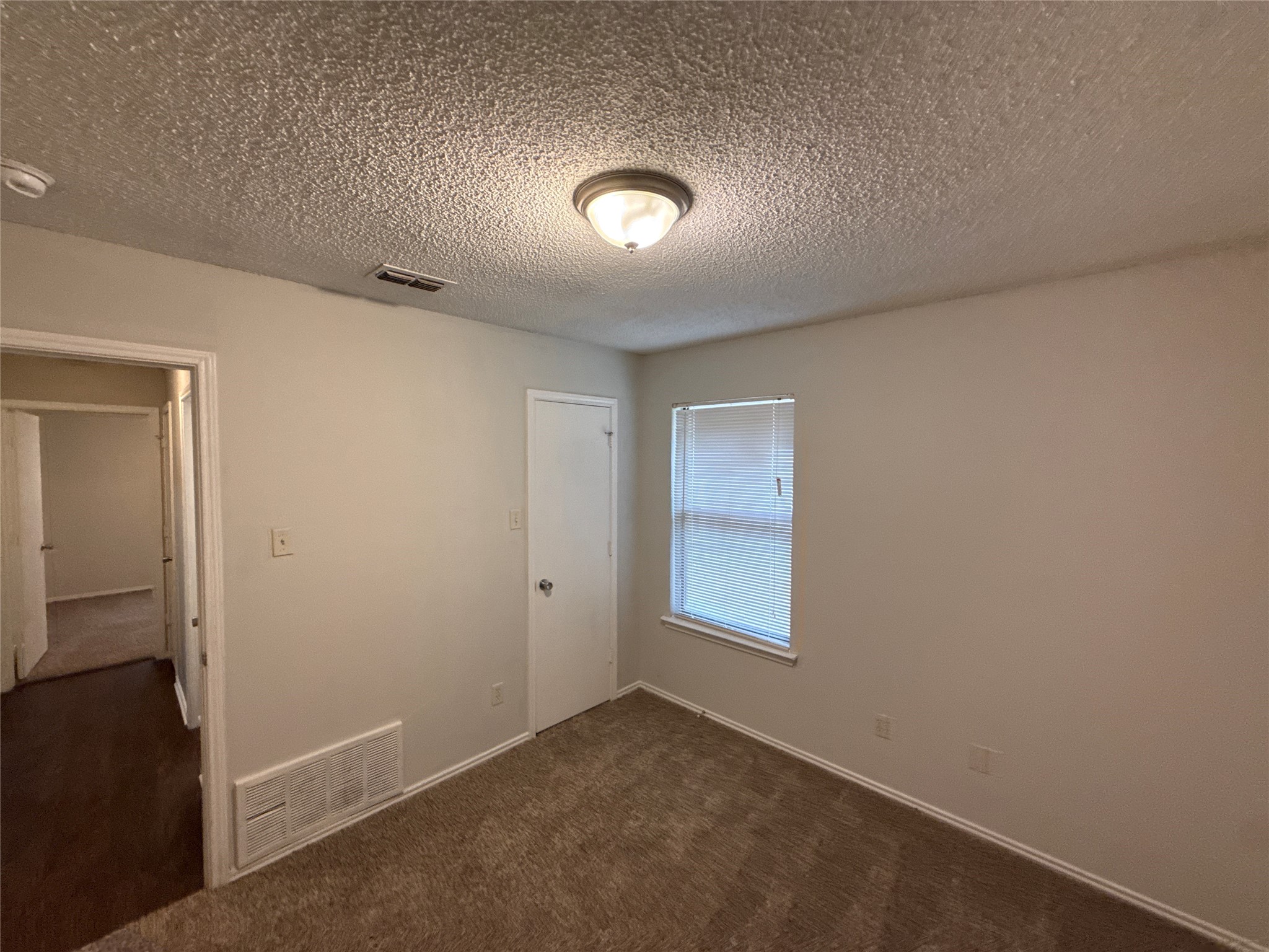 221 Arnold Street Crowley TX 76036