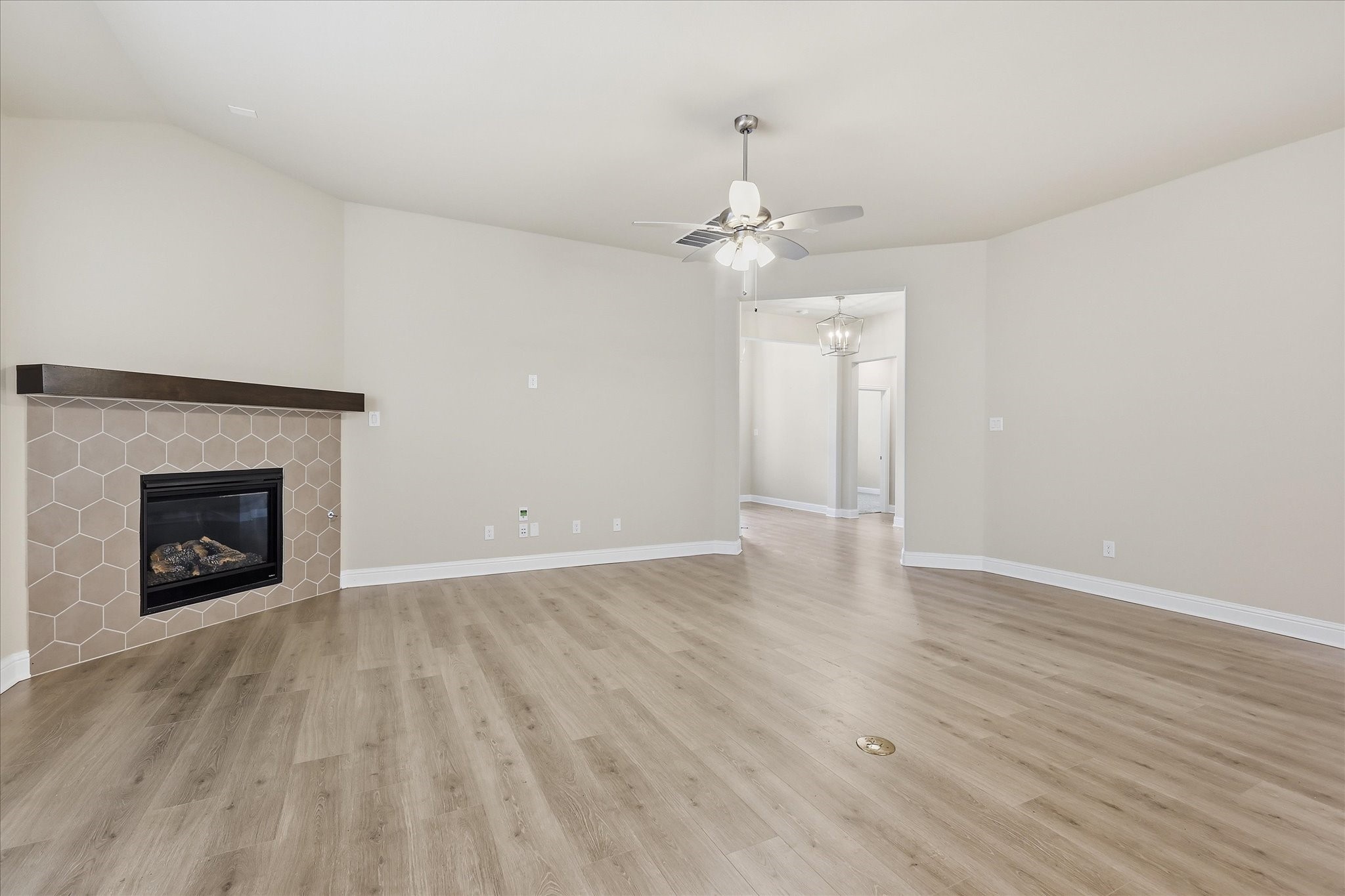 2609 Loxley Drive Mansfield TX 76084