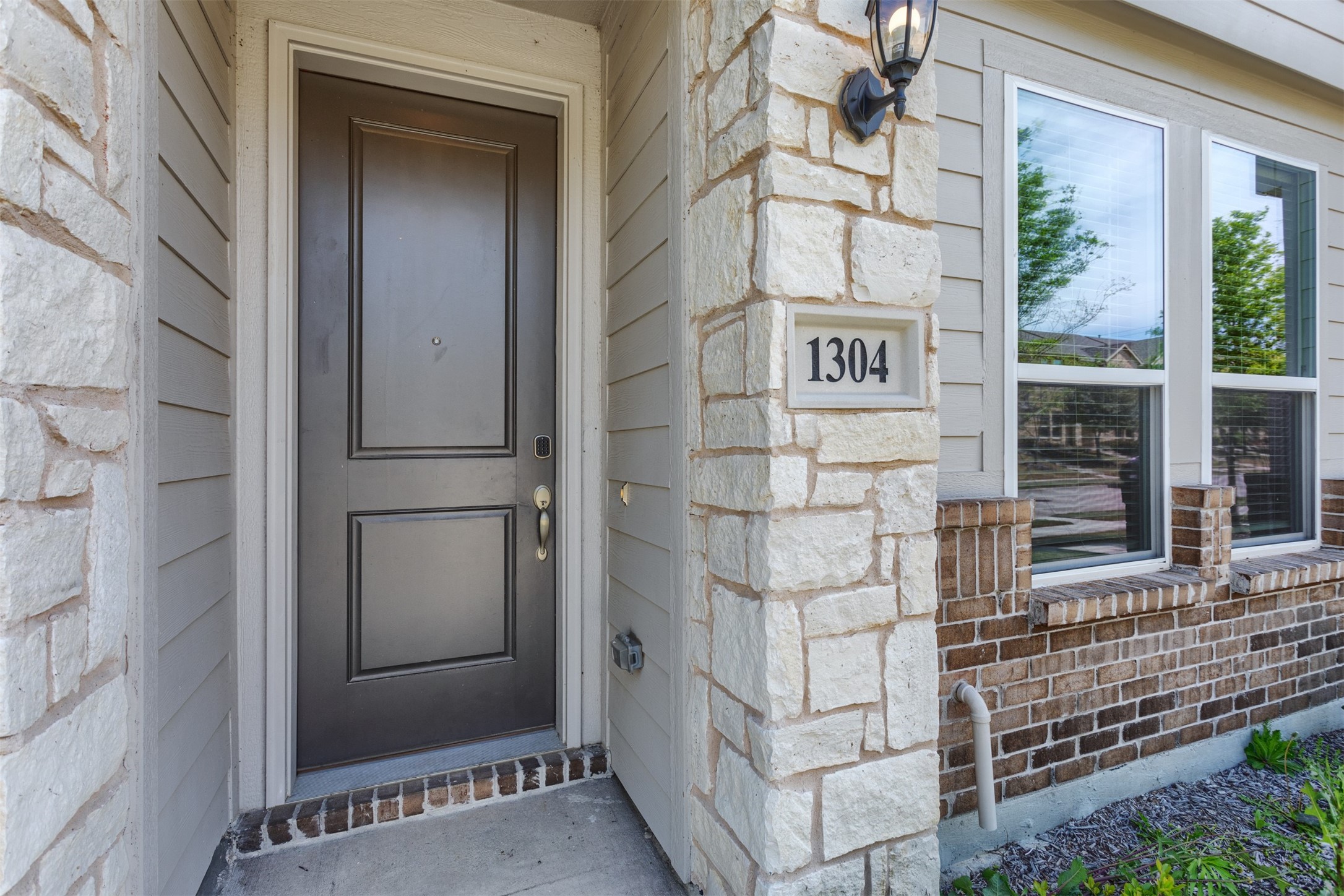1304 Pebblebrook Drive Mckinney TX 75071