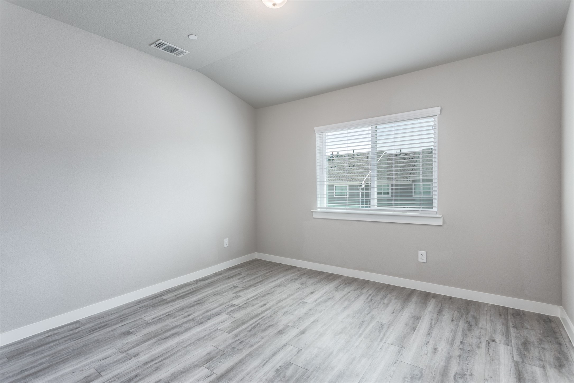 1304 Pebblebrook Drive Mckinney TX 75071