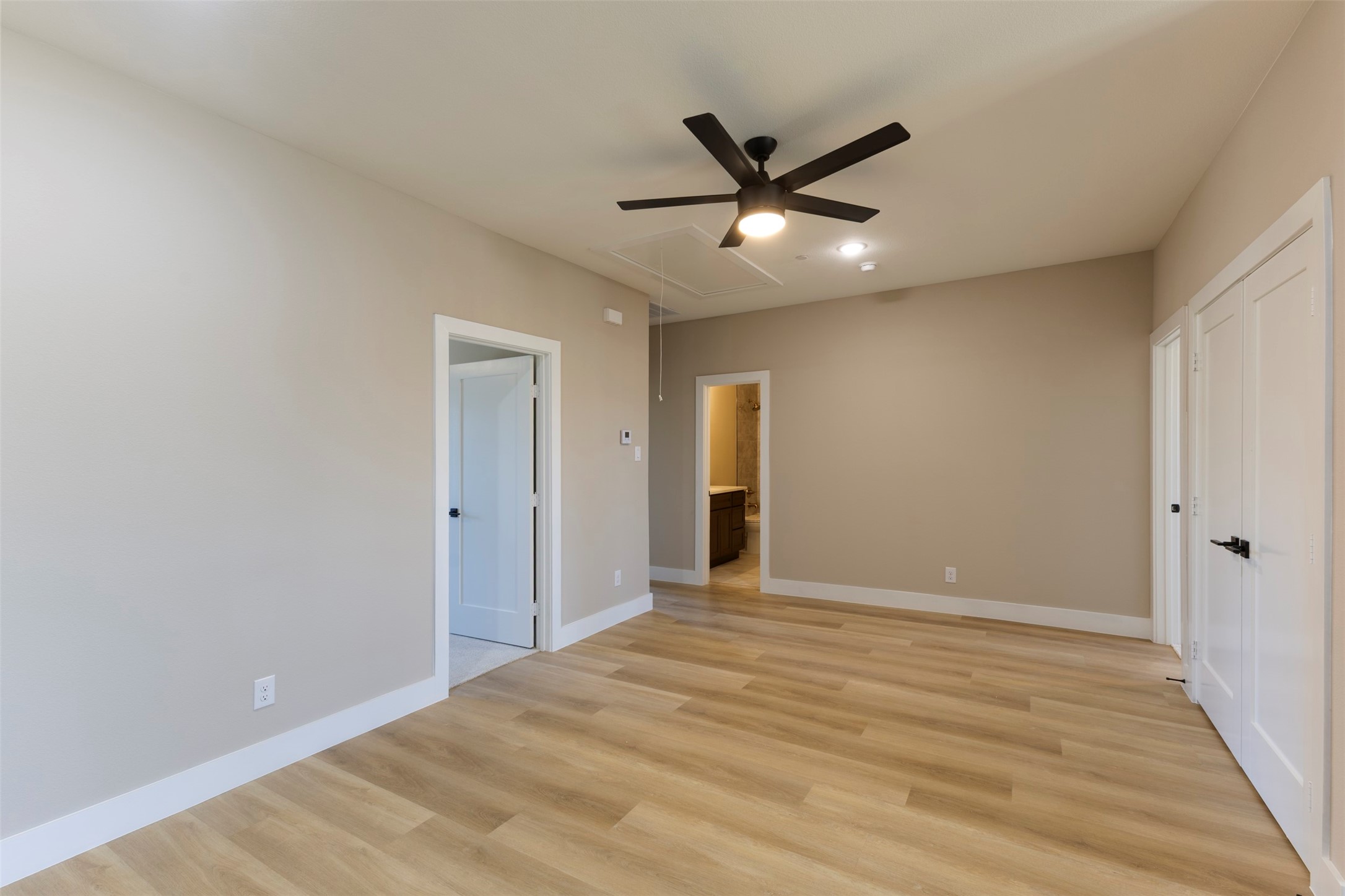 2390 Usman Drive Irving TX 75062