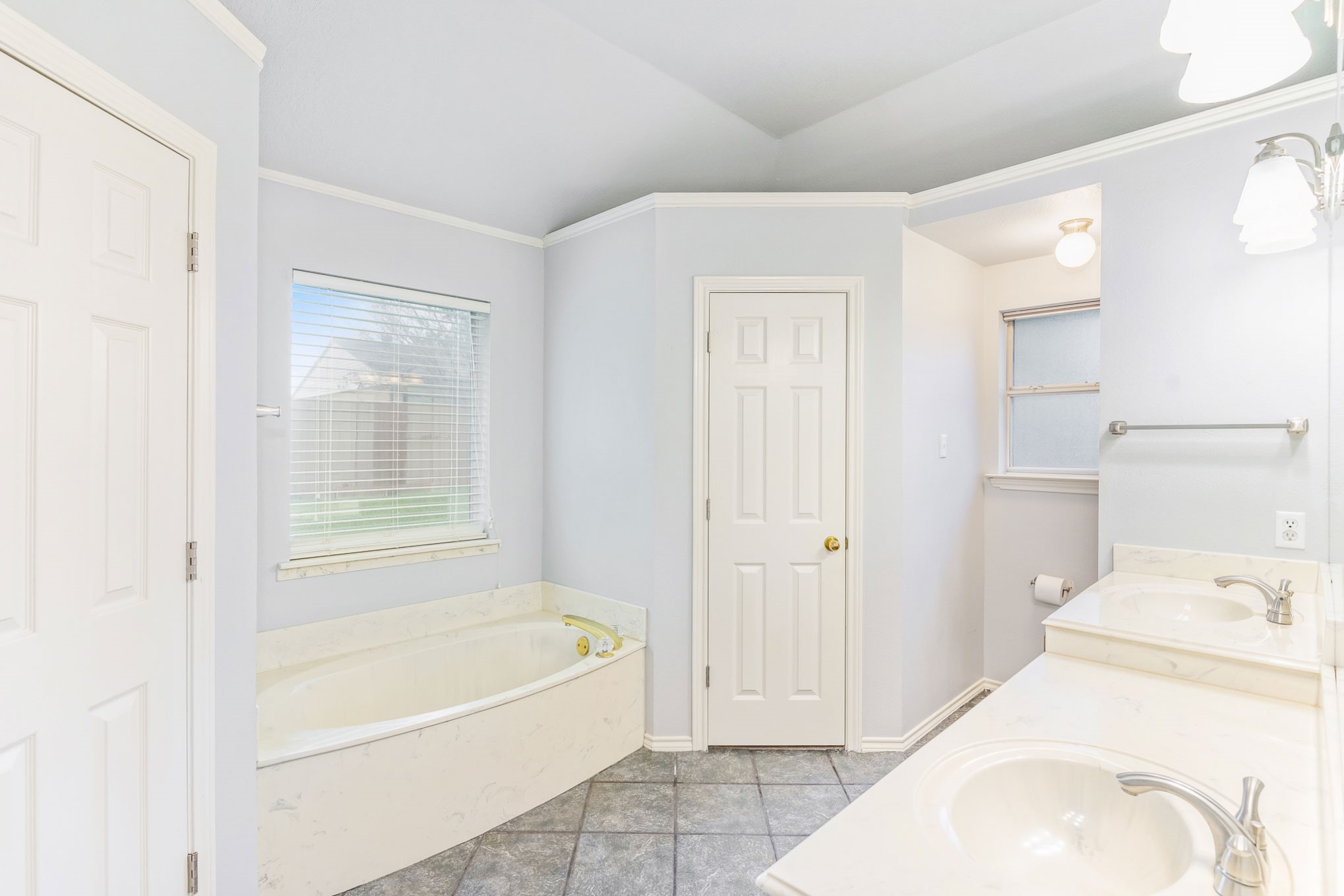 1399 Flamingo Circle Southlake TX 76092