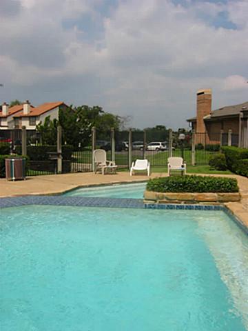 2610 Lakehill Lane Carrollton TX 75006