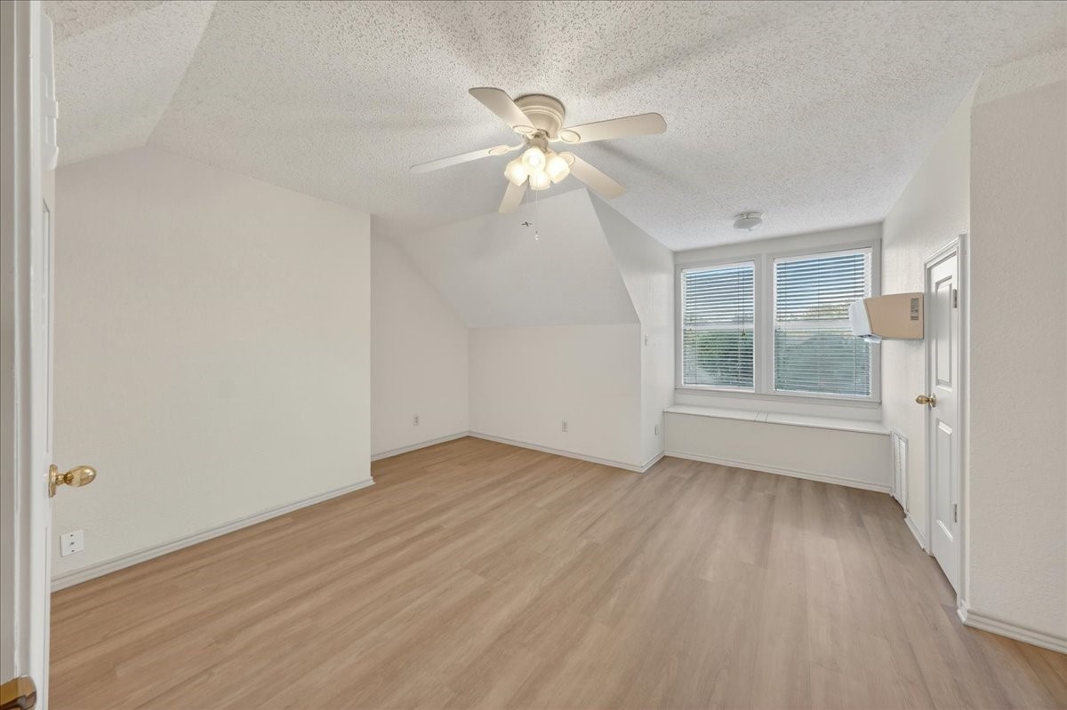 3509 Edgehill Street Grapevine TX 76051