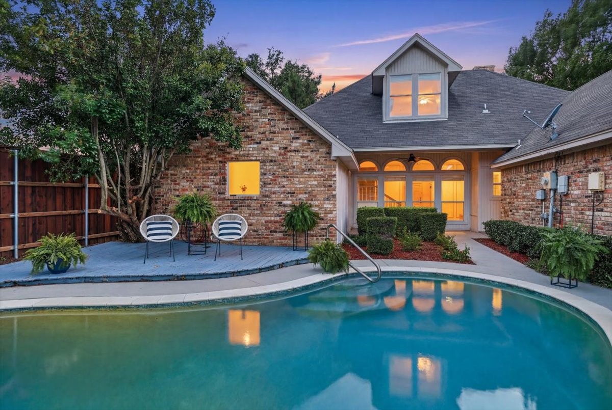 3509 Edgehill Street Grapevine TX 76051