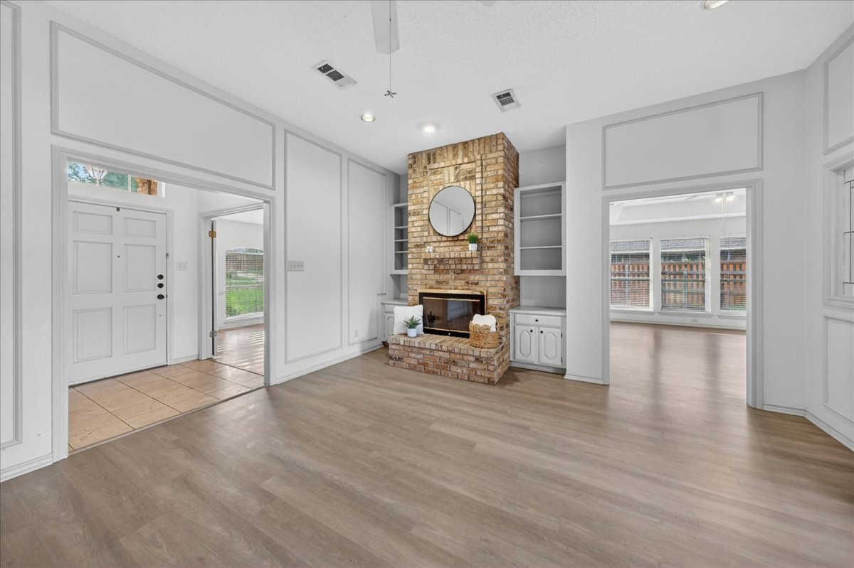 3509 Edgehill Street Grapevine TX 76051
