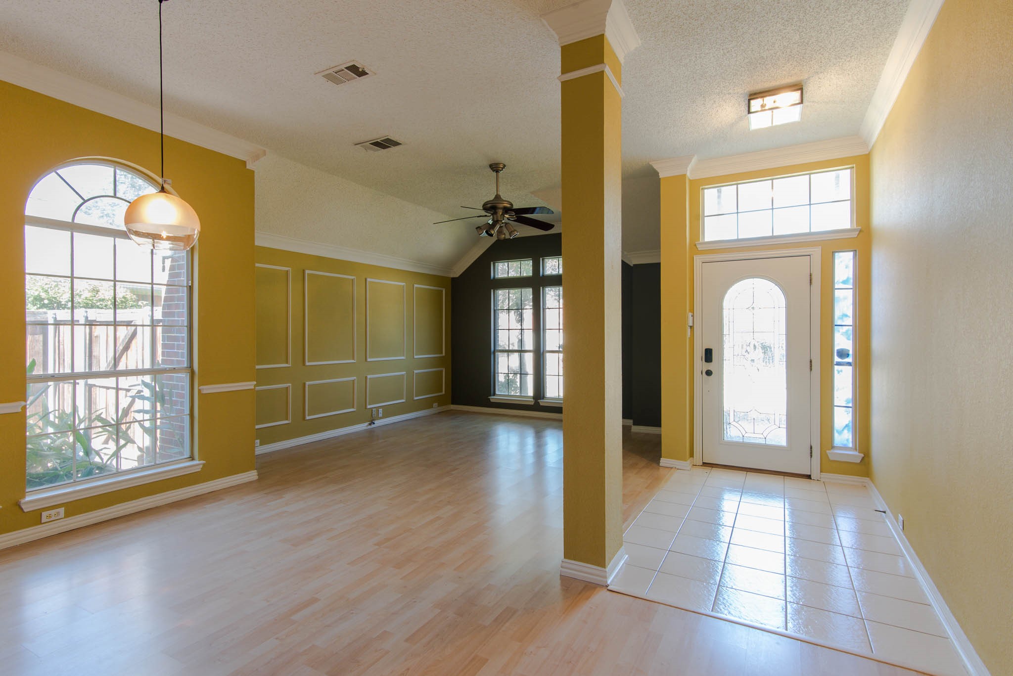 9321 Western Trail Irving TX 75063