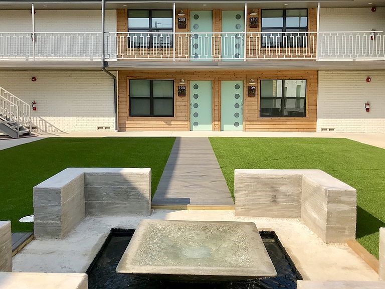 5520 Gaston Avenue Dallas TX 75214