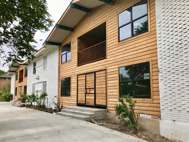 5520 Gaston Avenue Dallas TX 75214