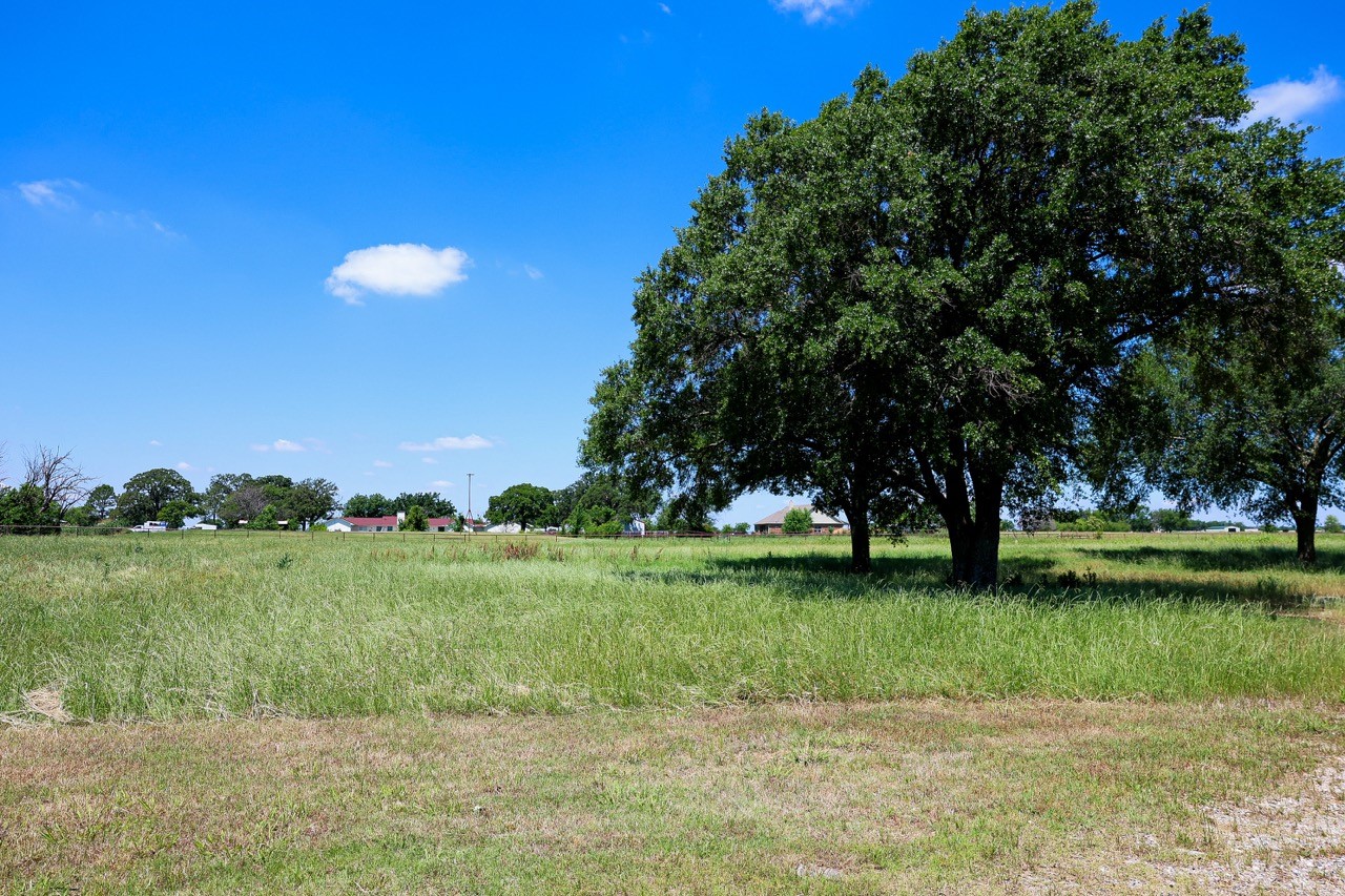 10575 Friendship Road Pilot Point TX 76258