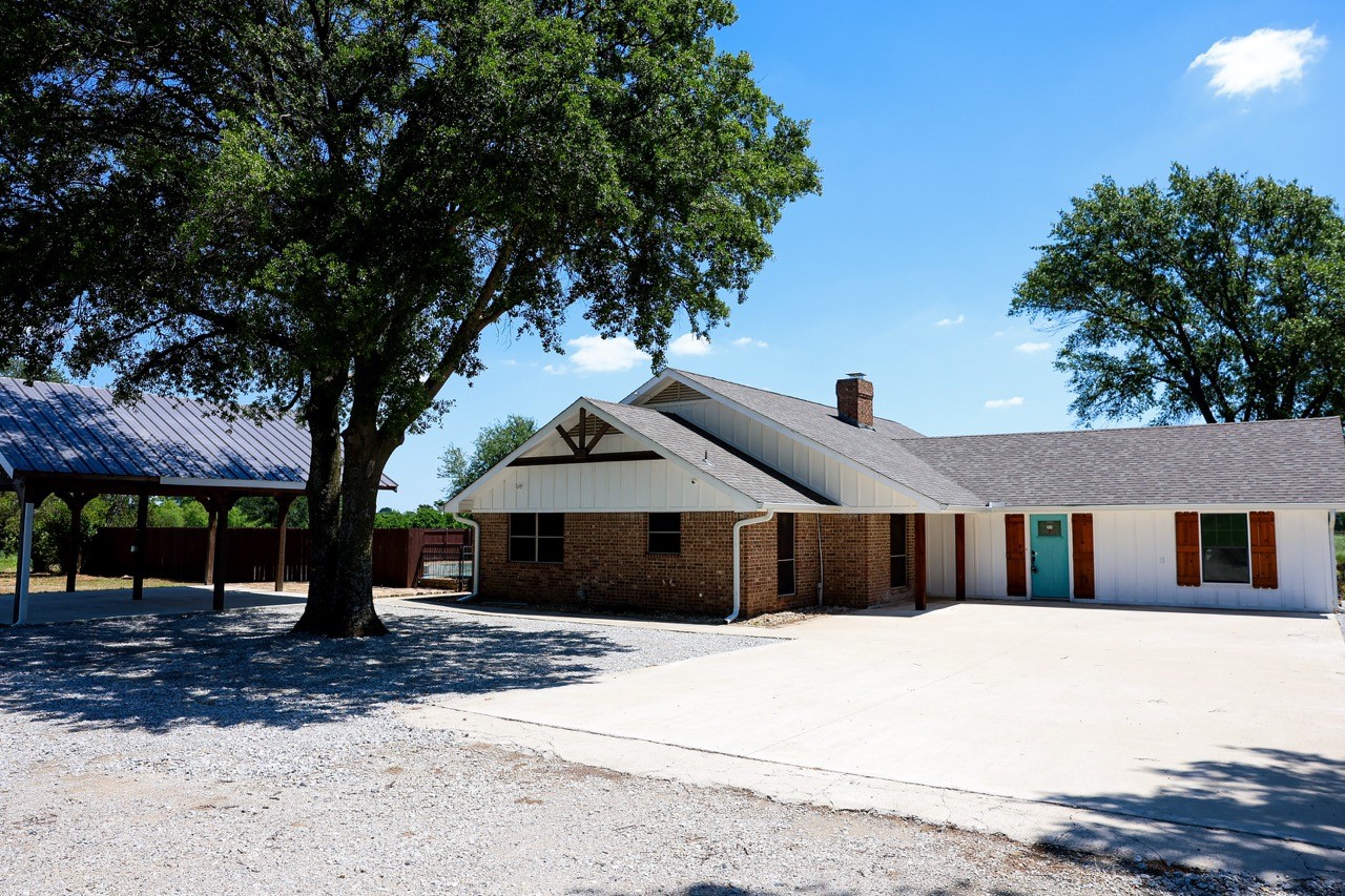 10575 Friendship Road Pilot Point TX 76258