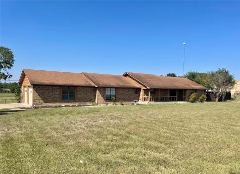 1306 Fm 1331 Thorndale TX 76577