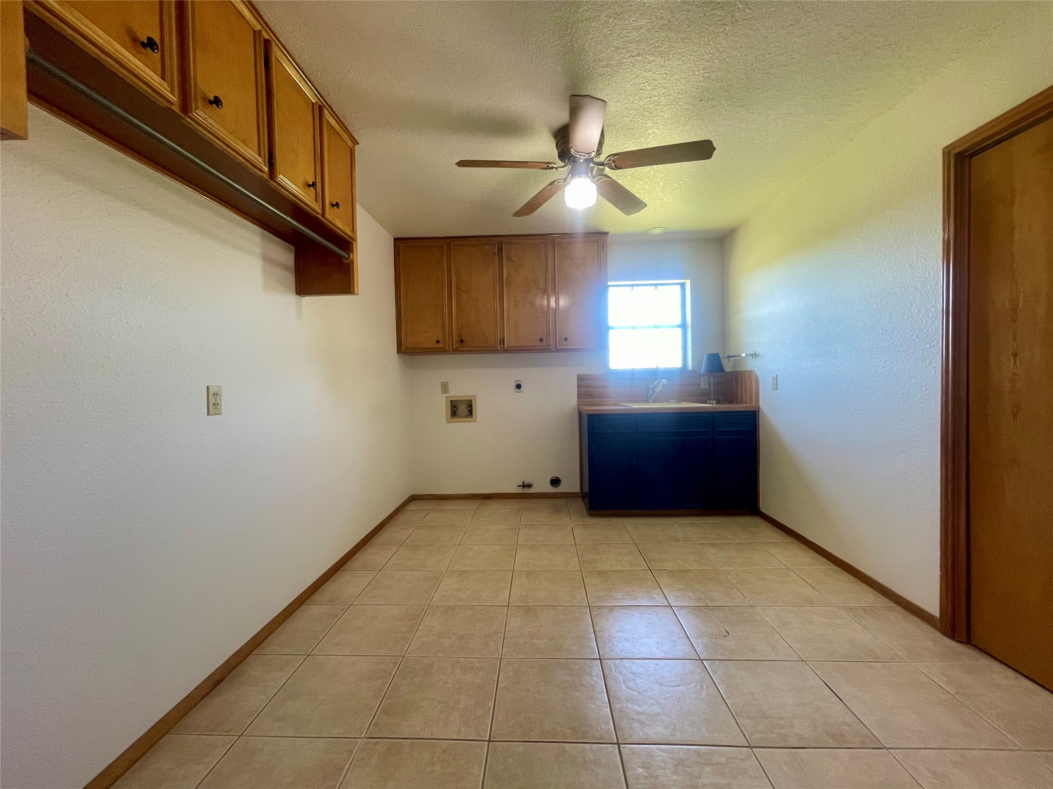 1306 Fm 1331 Thorndale TX 76577