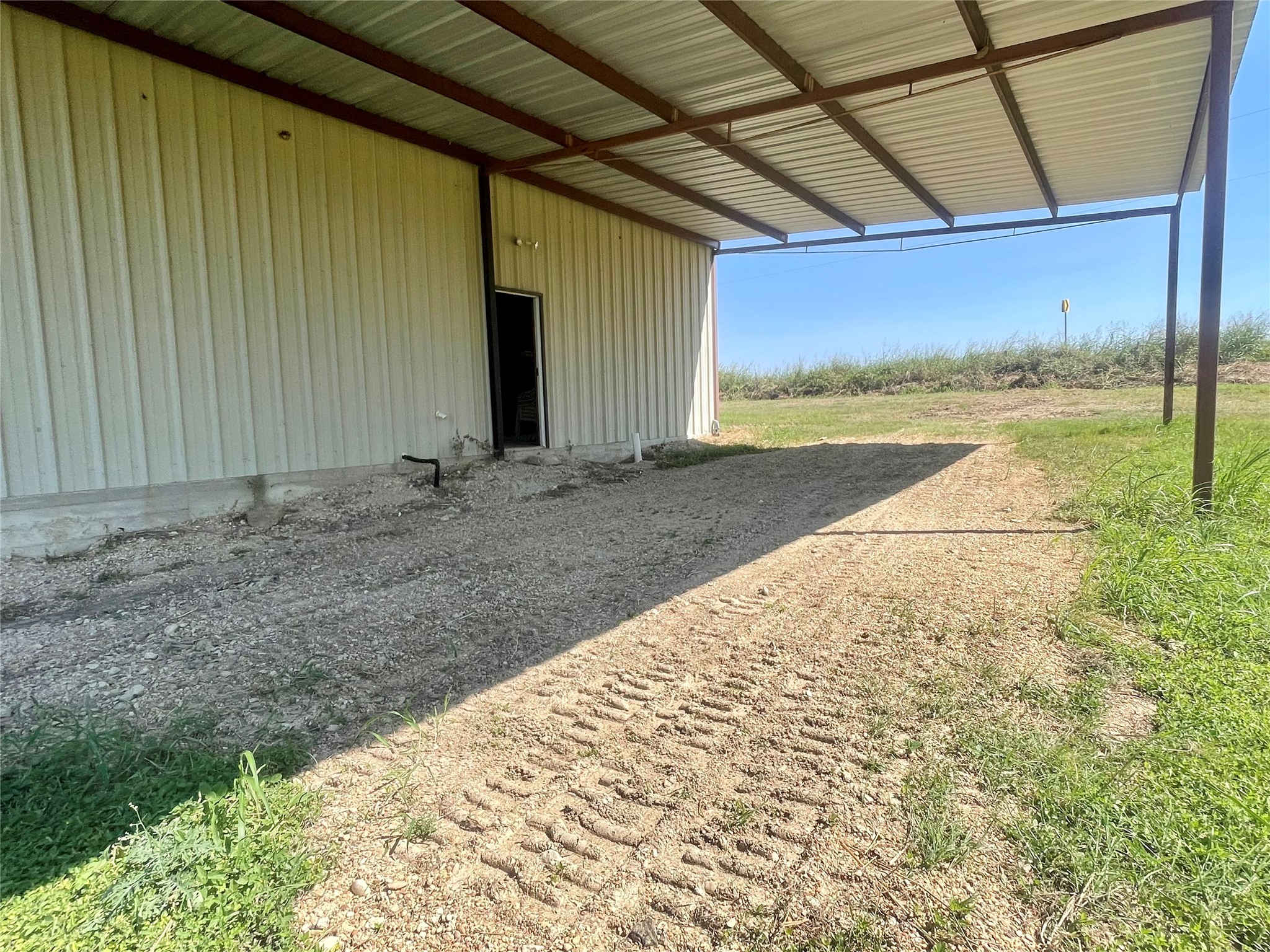 1306 Fm 1331 Thorndale TX 76577