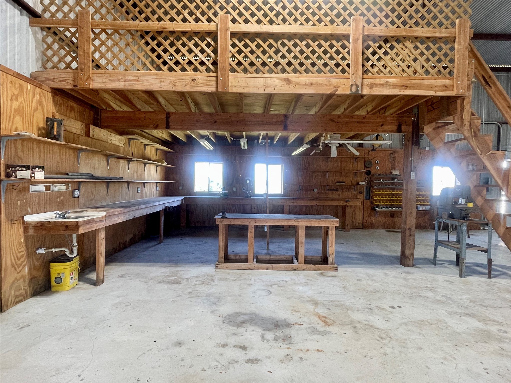 1306 Fm 1331 Thorndale TX 76577
