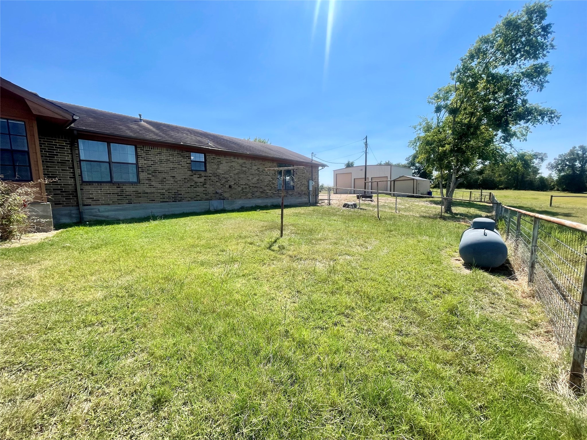 1306 Fm 1331 Thorndale TX 76577