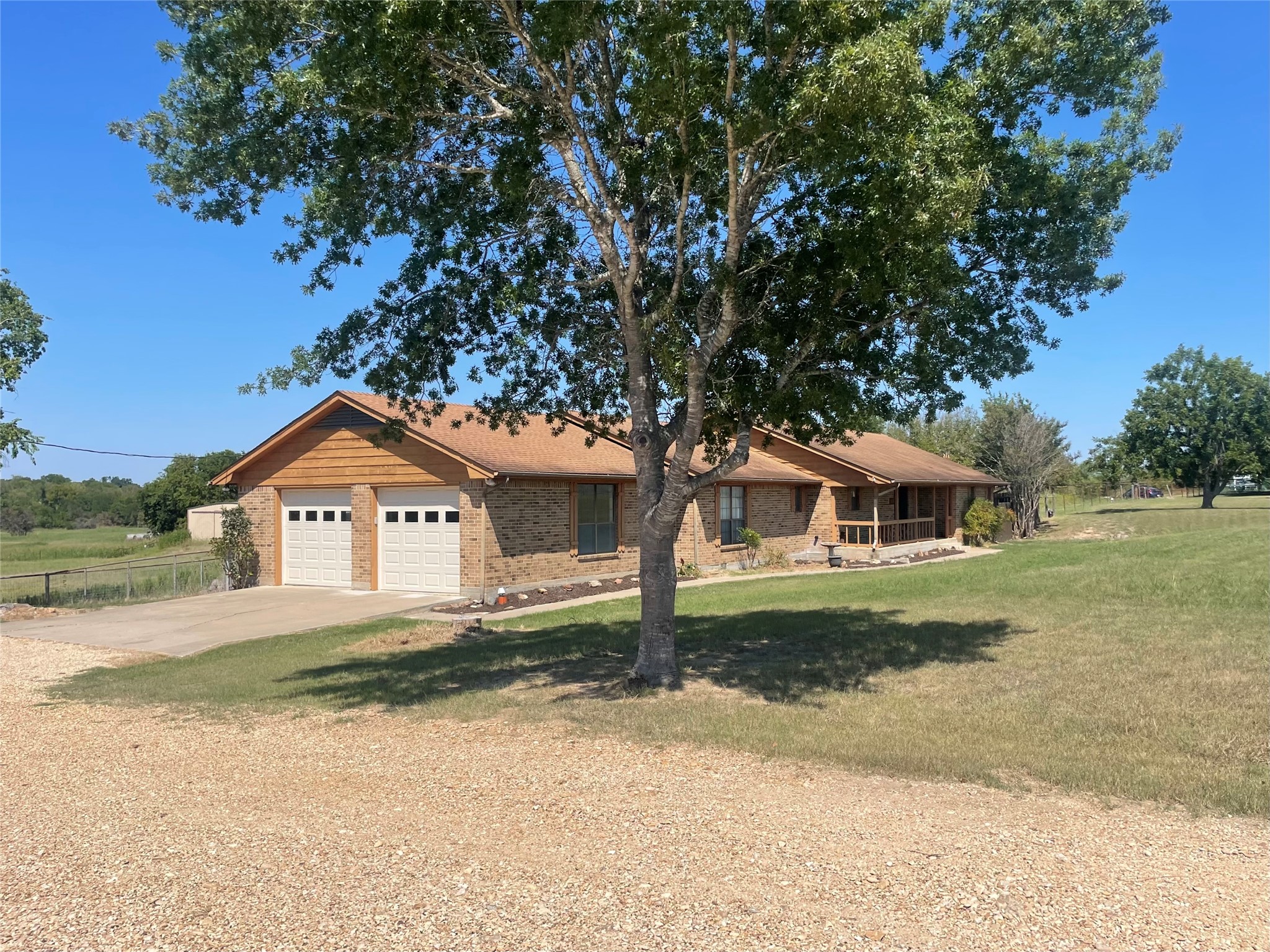 1306 Fm 1331 Thorndale TX 76577