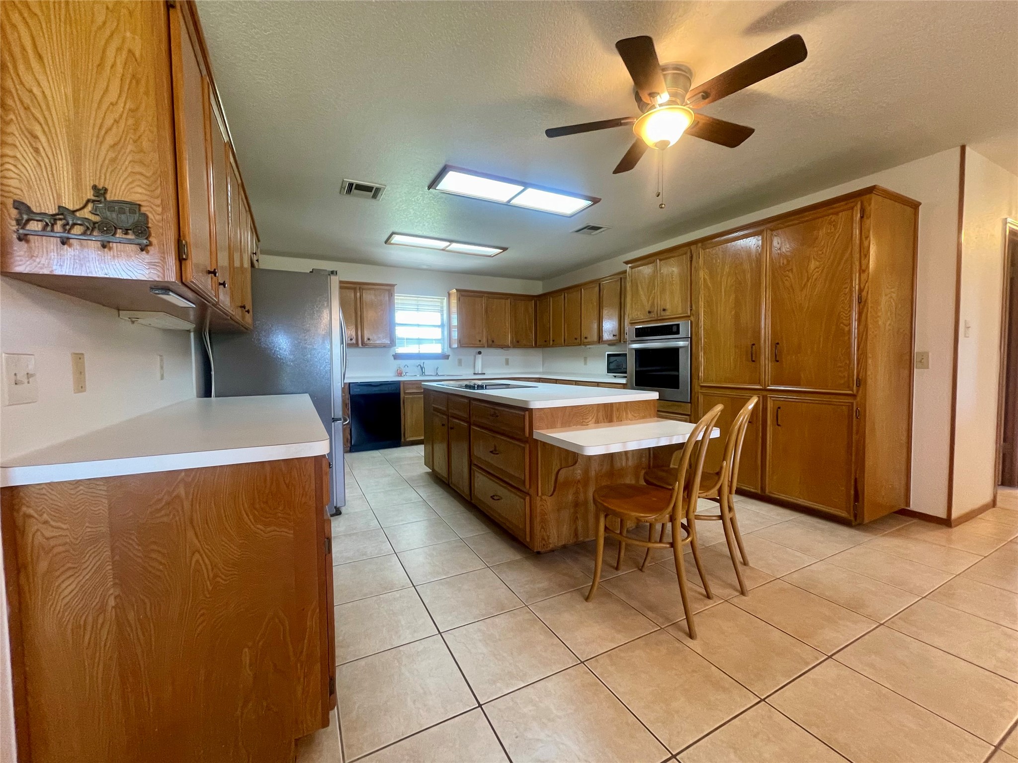 1306 Fm 1331 Thorndale TX 76577