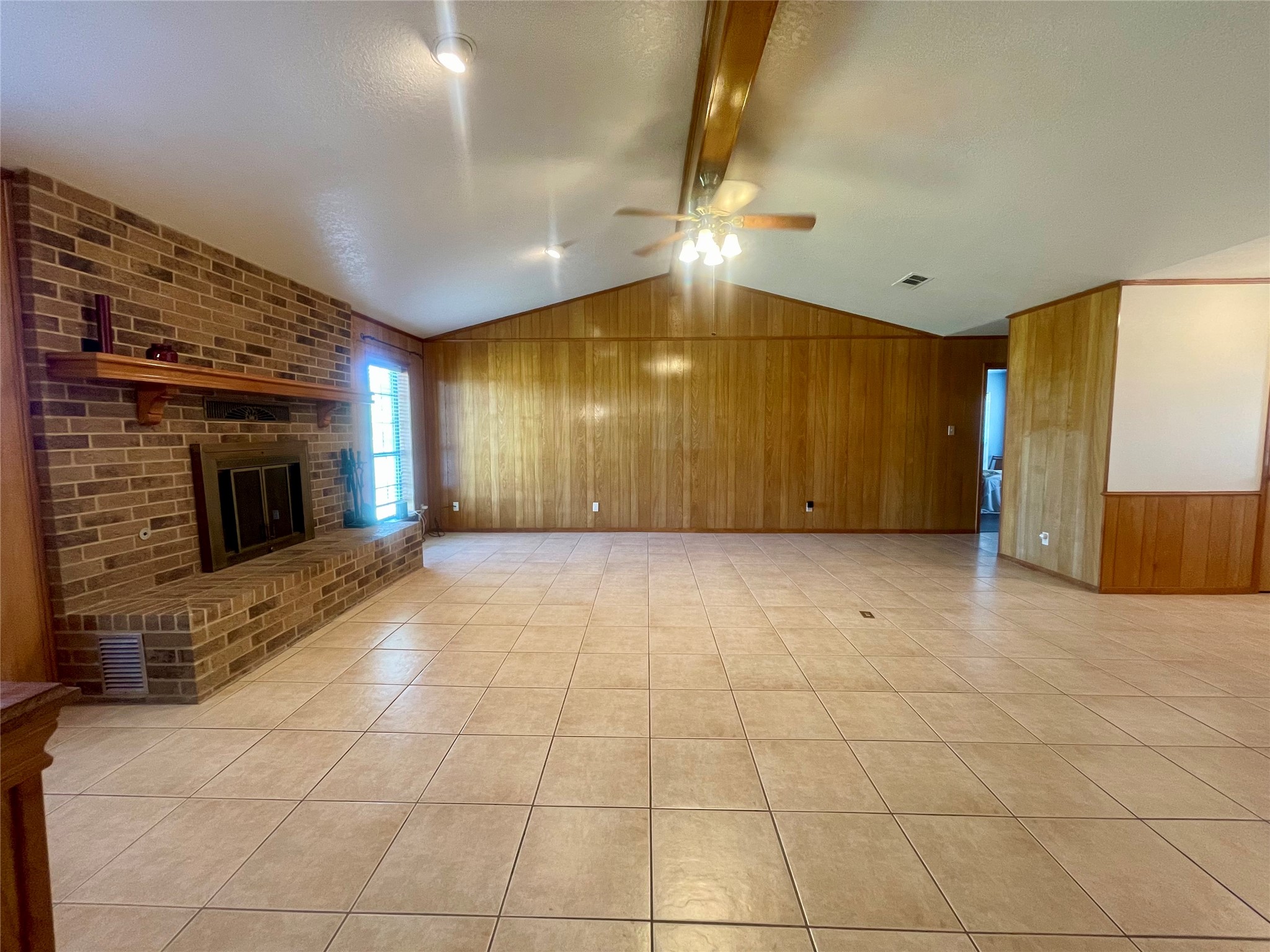 1306 Fm 1331 Thorndale TX 76577