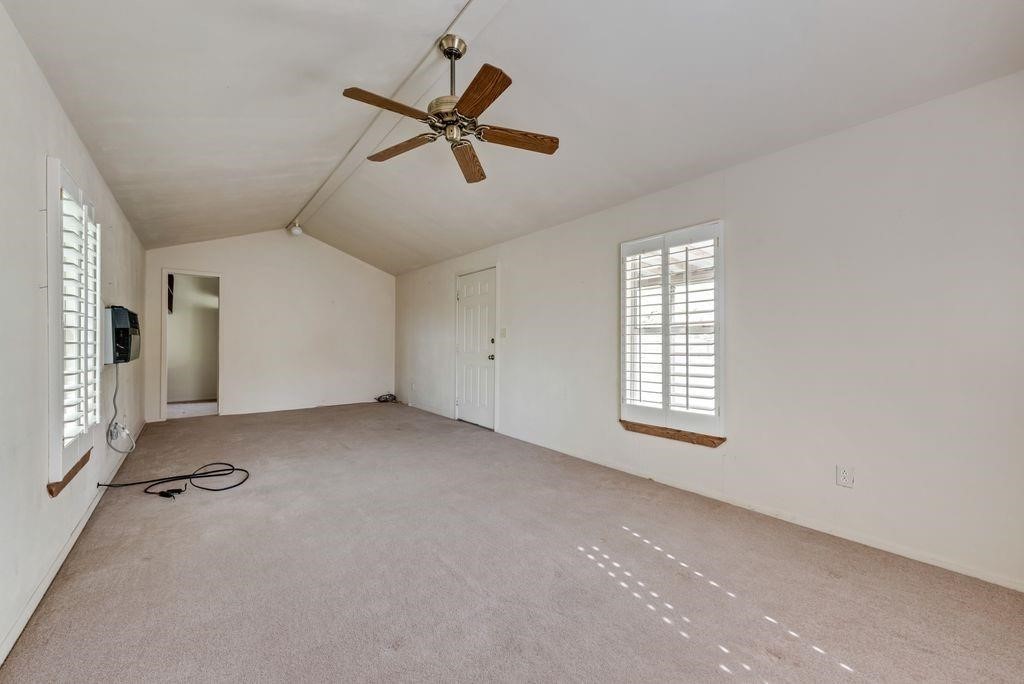 28017 S Highway 377 Cresson TX 76035