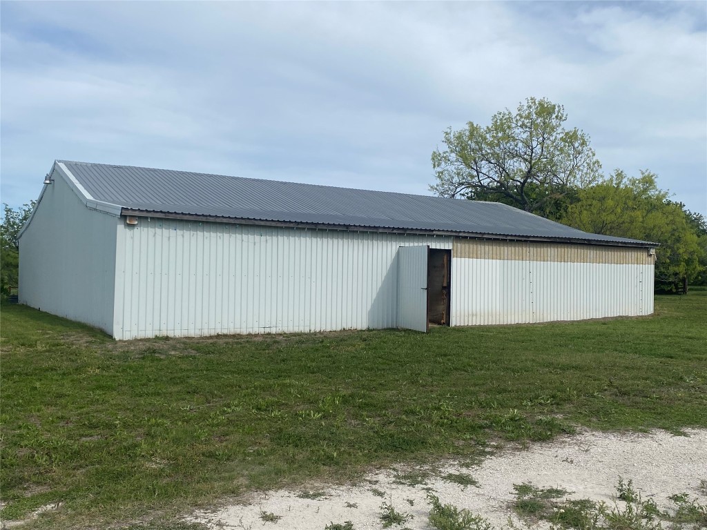 28017 S Highway 377 Cresson TX 76035
