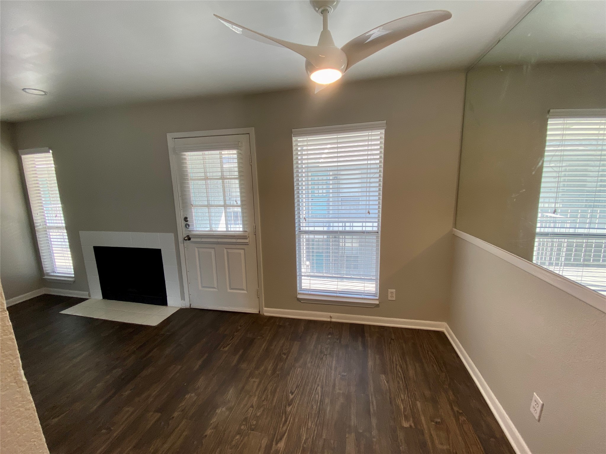 4502 Gaston Avenue Dallas TX 75246