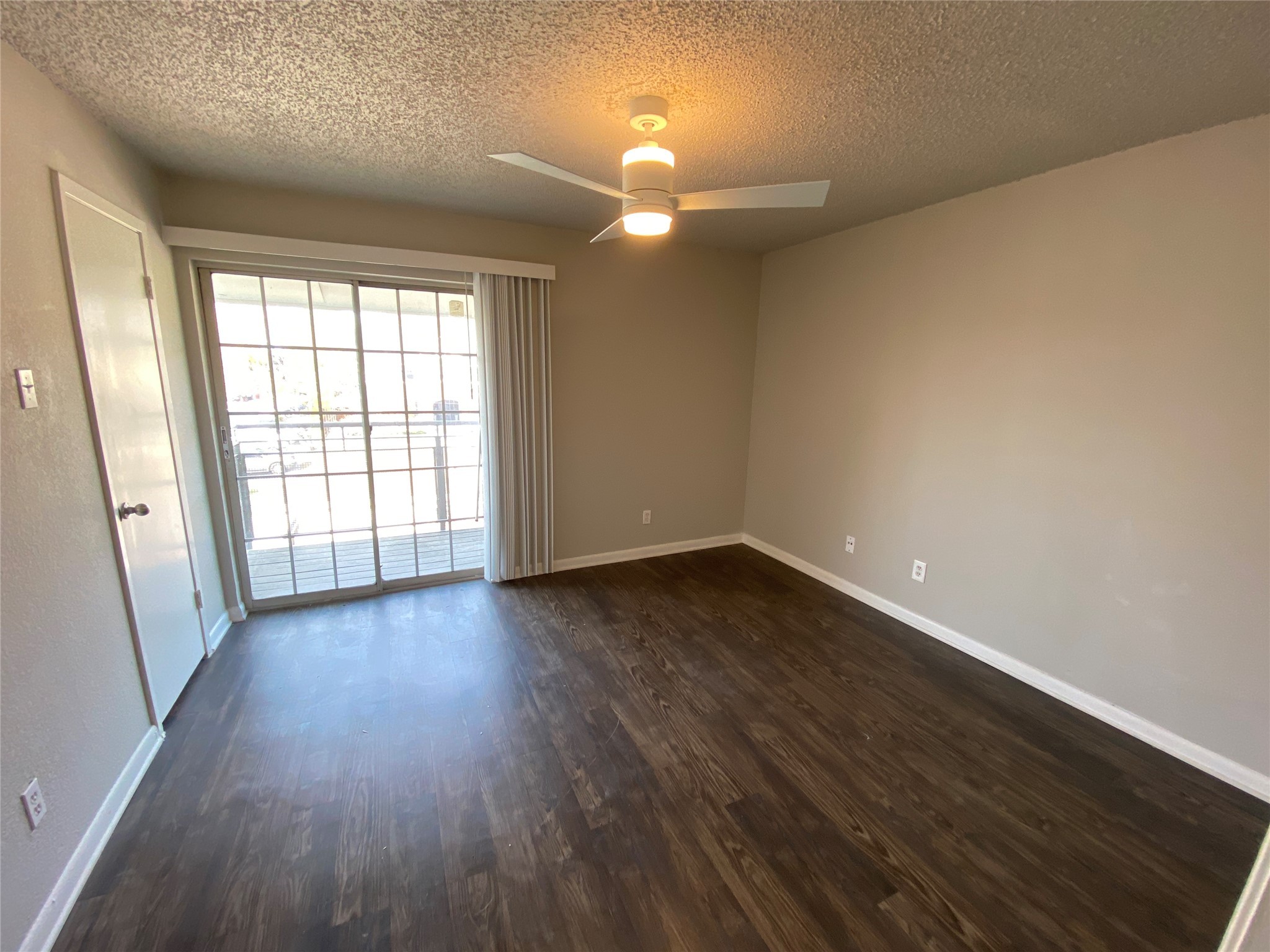 4502 Gaston Avenue Dallas TX 75246