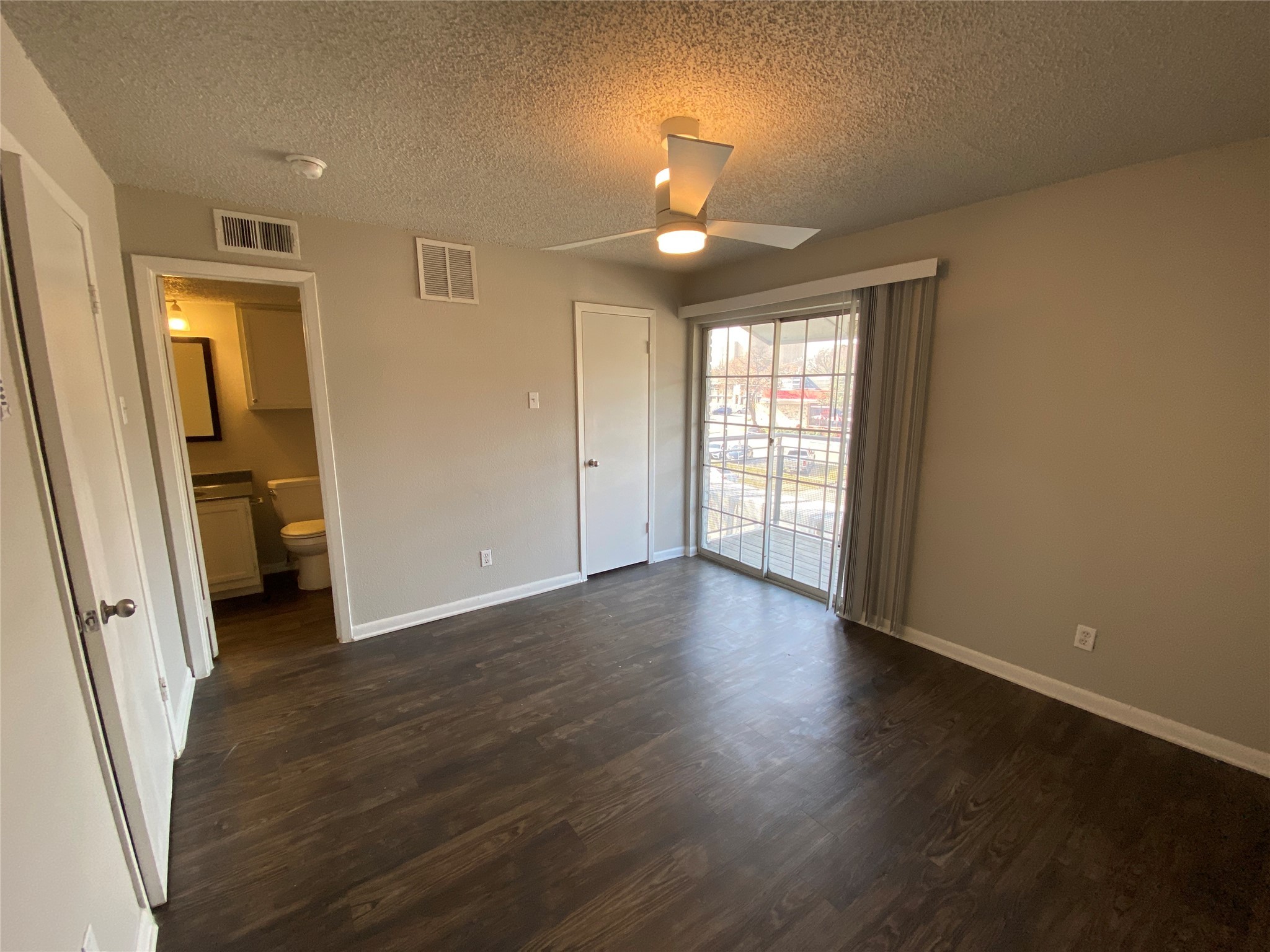 4502 Gaston Avenue Dallas TX 75246