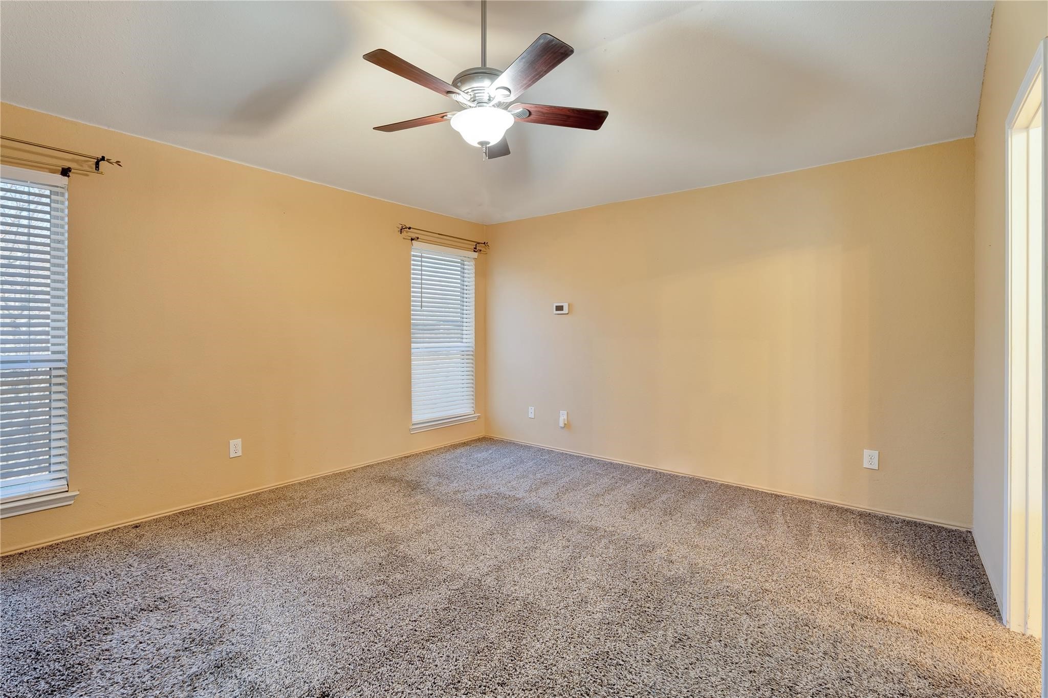4816 Sapphire Lane Granbury TX 76049