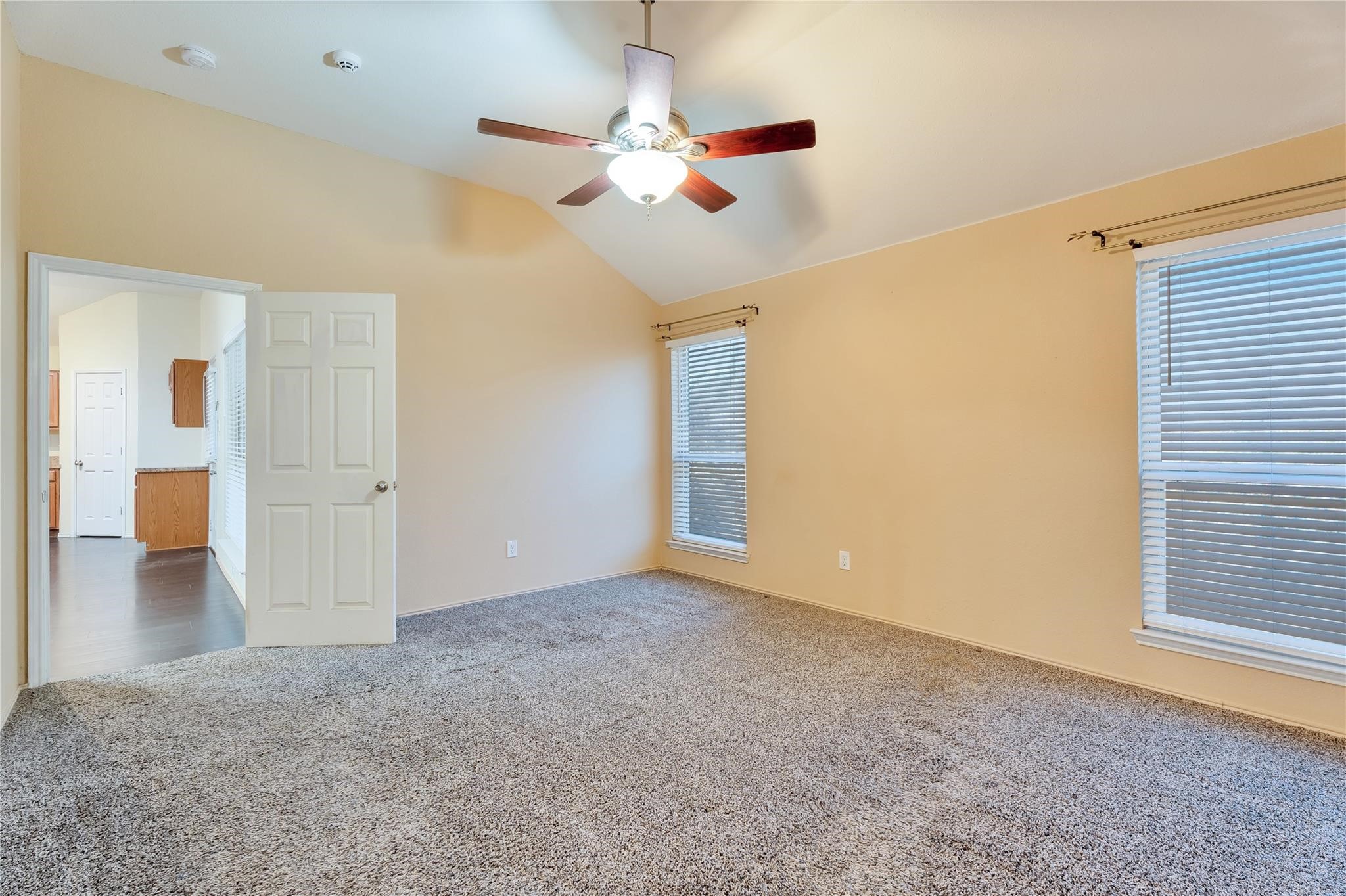 4816 Sapphire Lane Granbury TX 76049