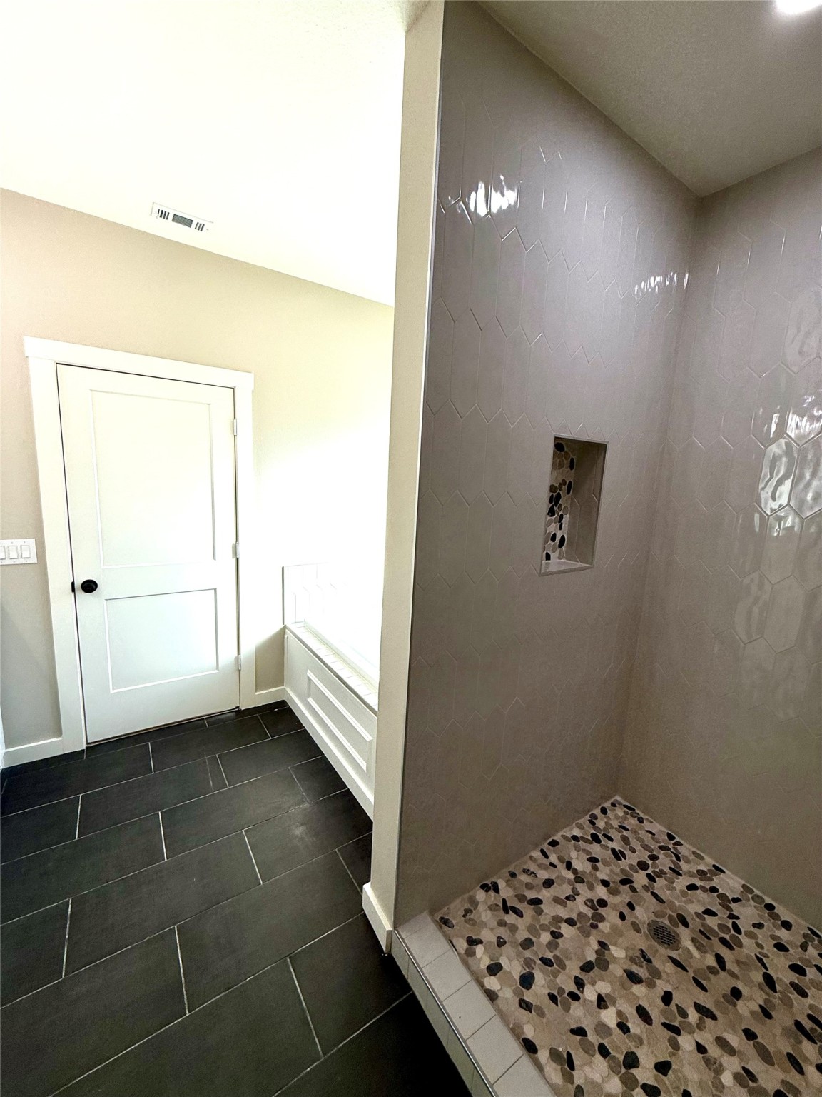 901 S Throckmorton Street Sherman TX 75090