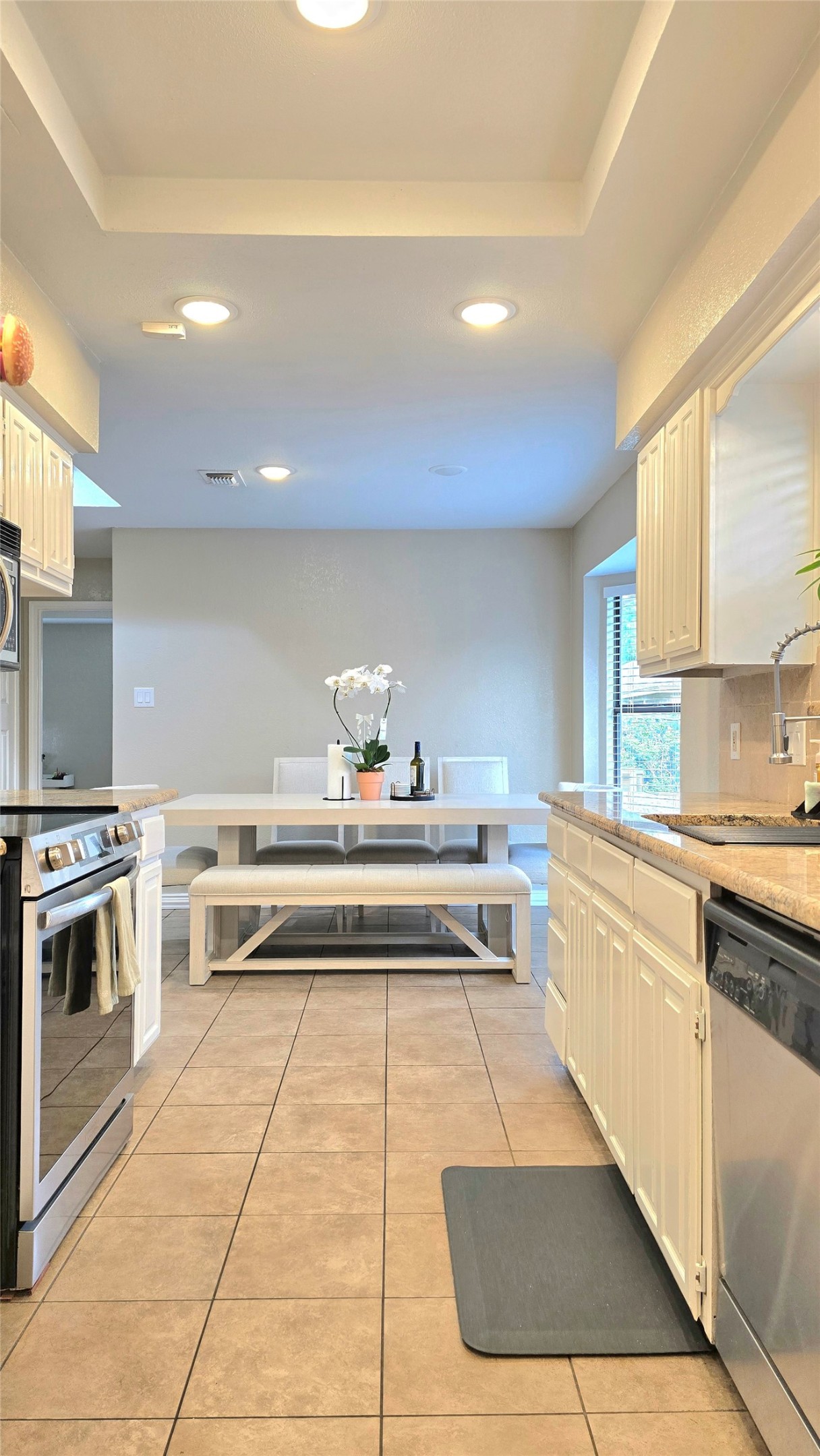 6301 Lotus Drive Arlington TX 76001