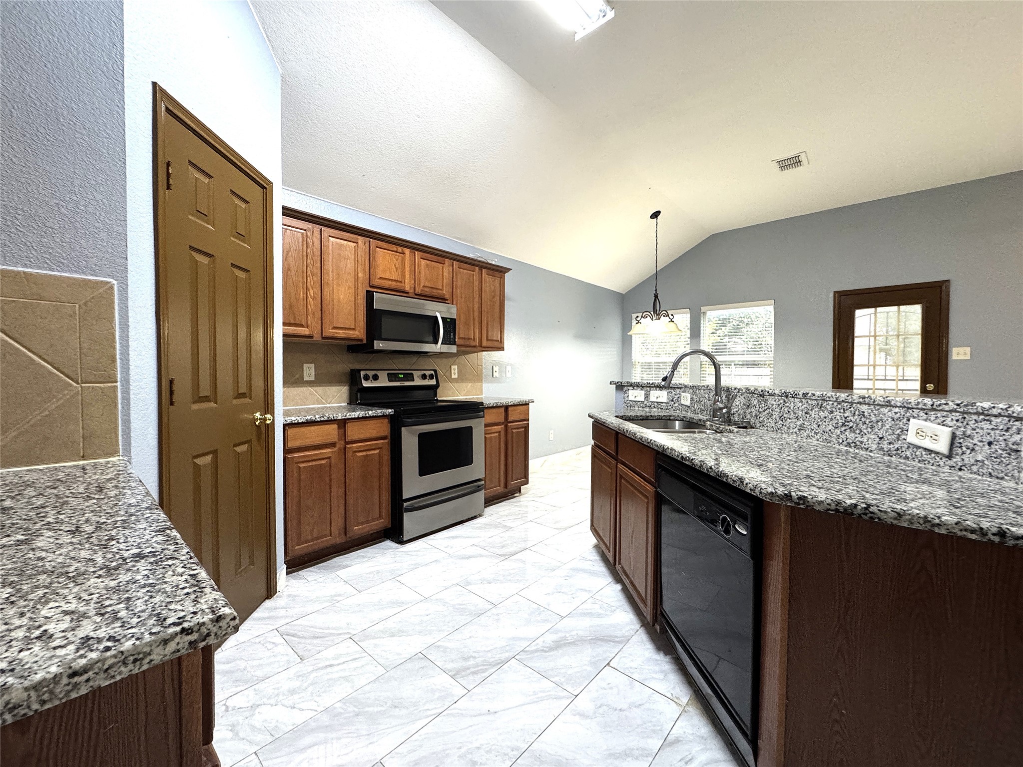 13624 Kaplan Court Fort Worth TX 76155