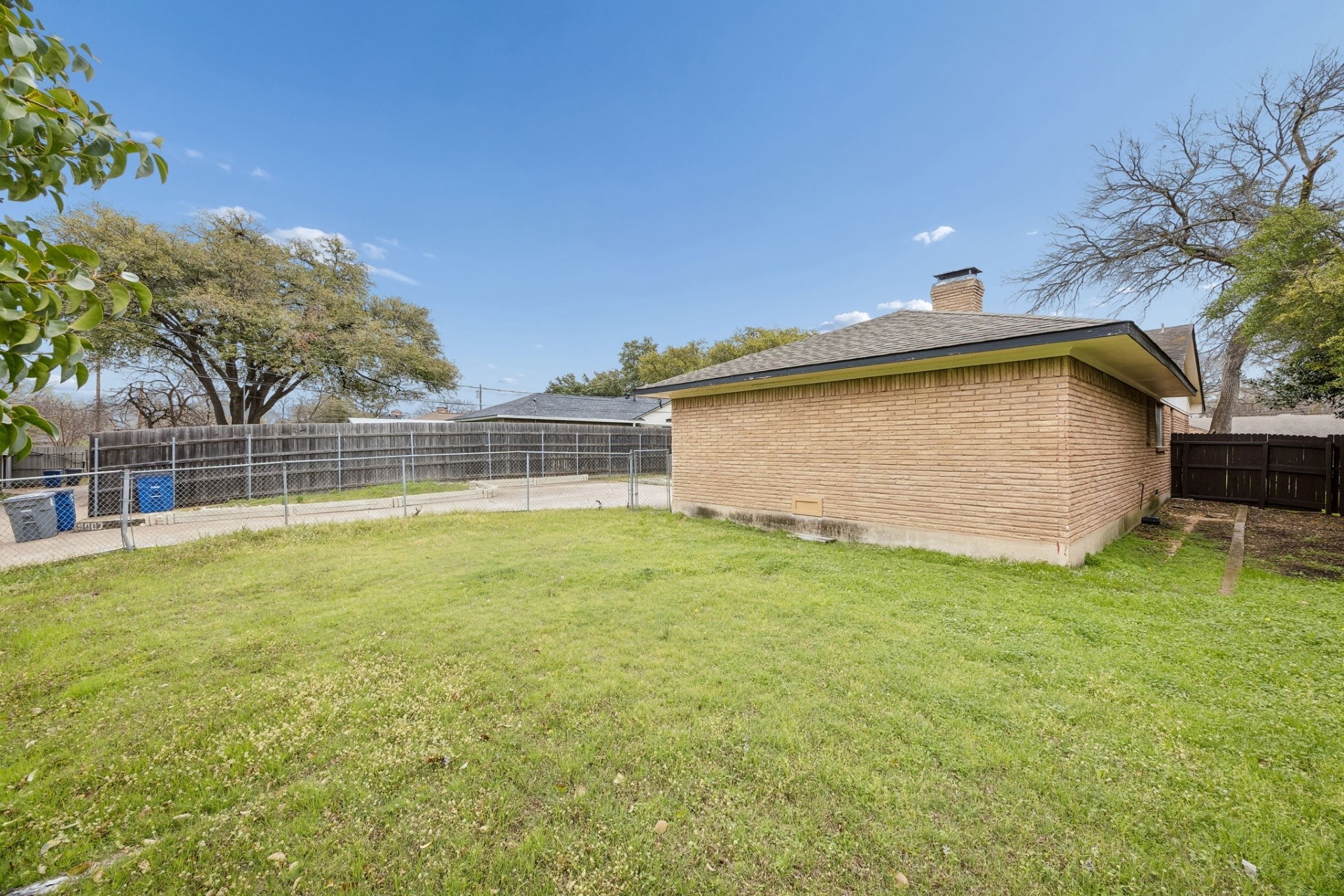 9007 Sweetwater Drive Dallas TX 75228