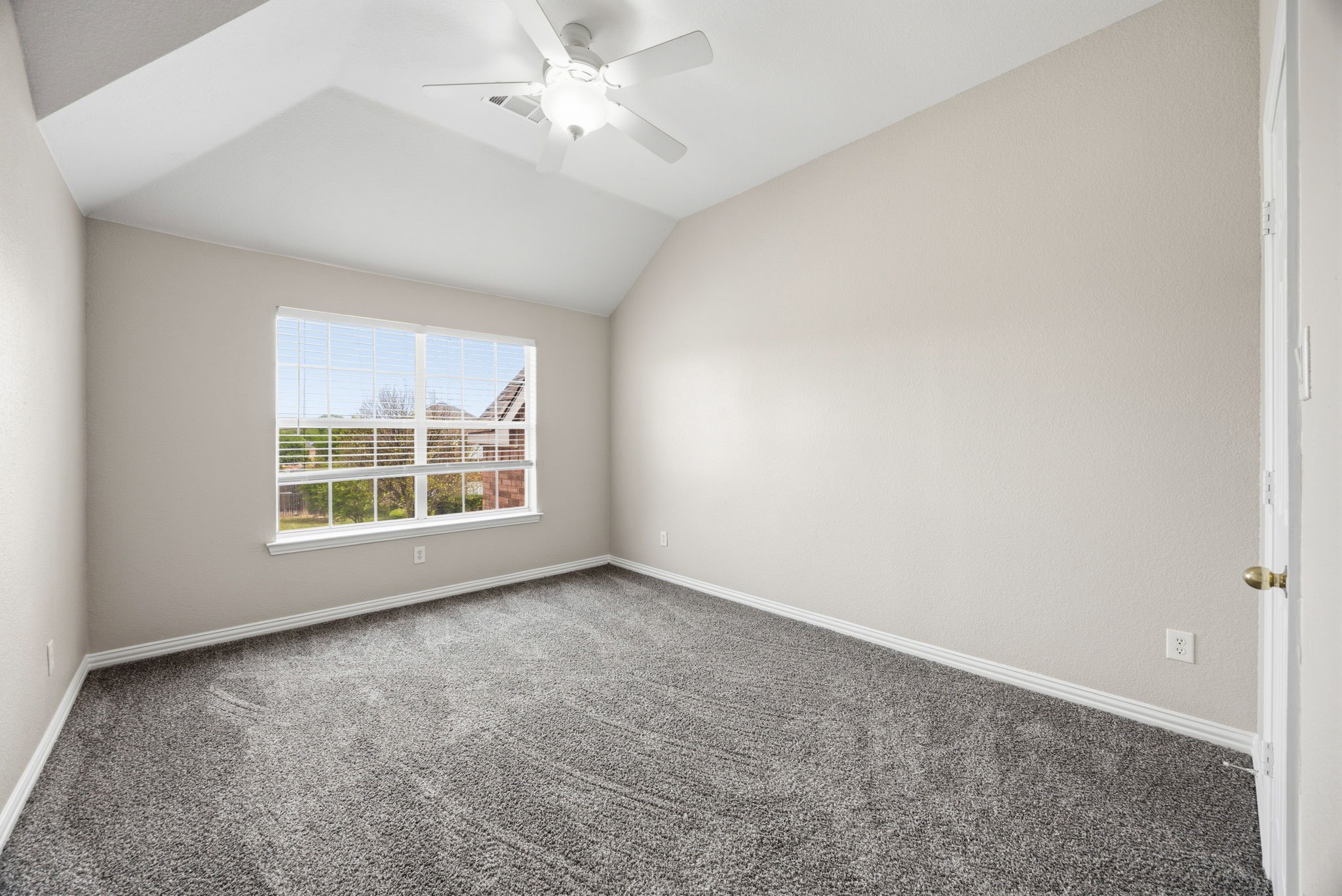 1904 Meera Lane Mansfield TX 76063