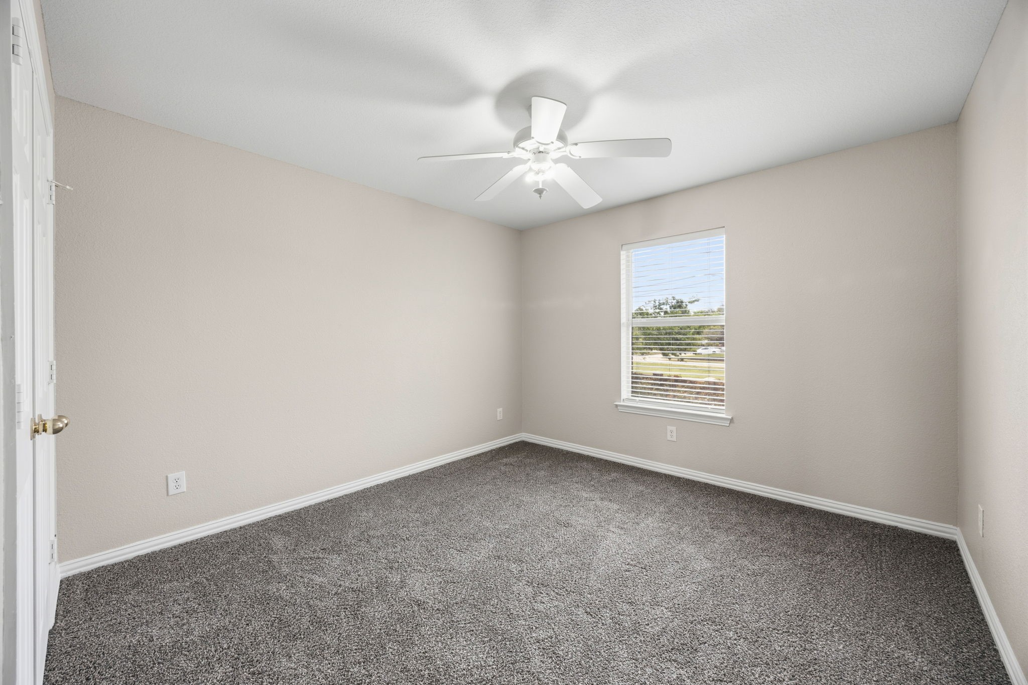 1904 Meera Lane Mansfield TX 76063