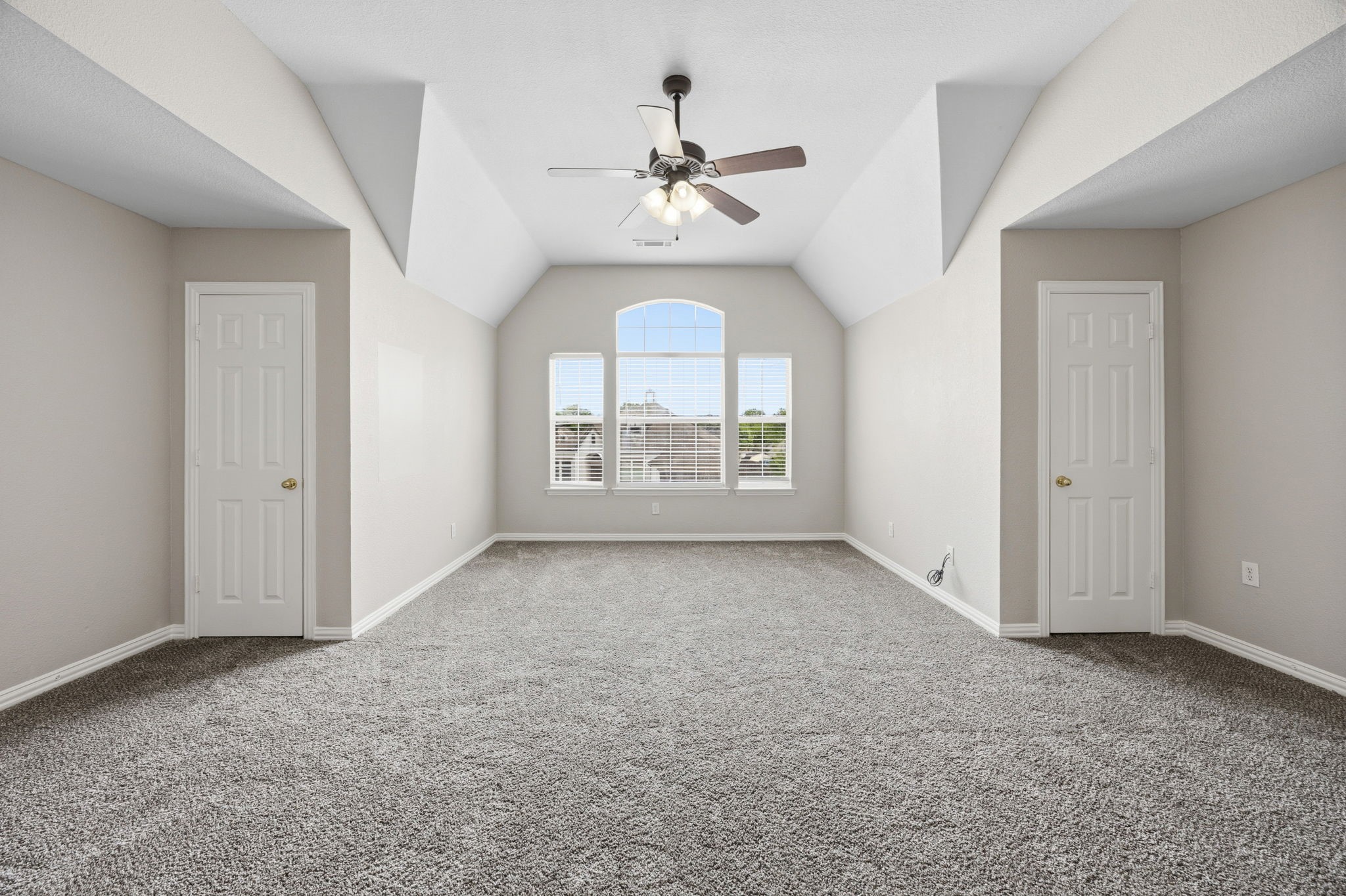 1904 Meera Lane Mansfield TX 76063