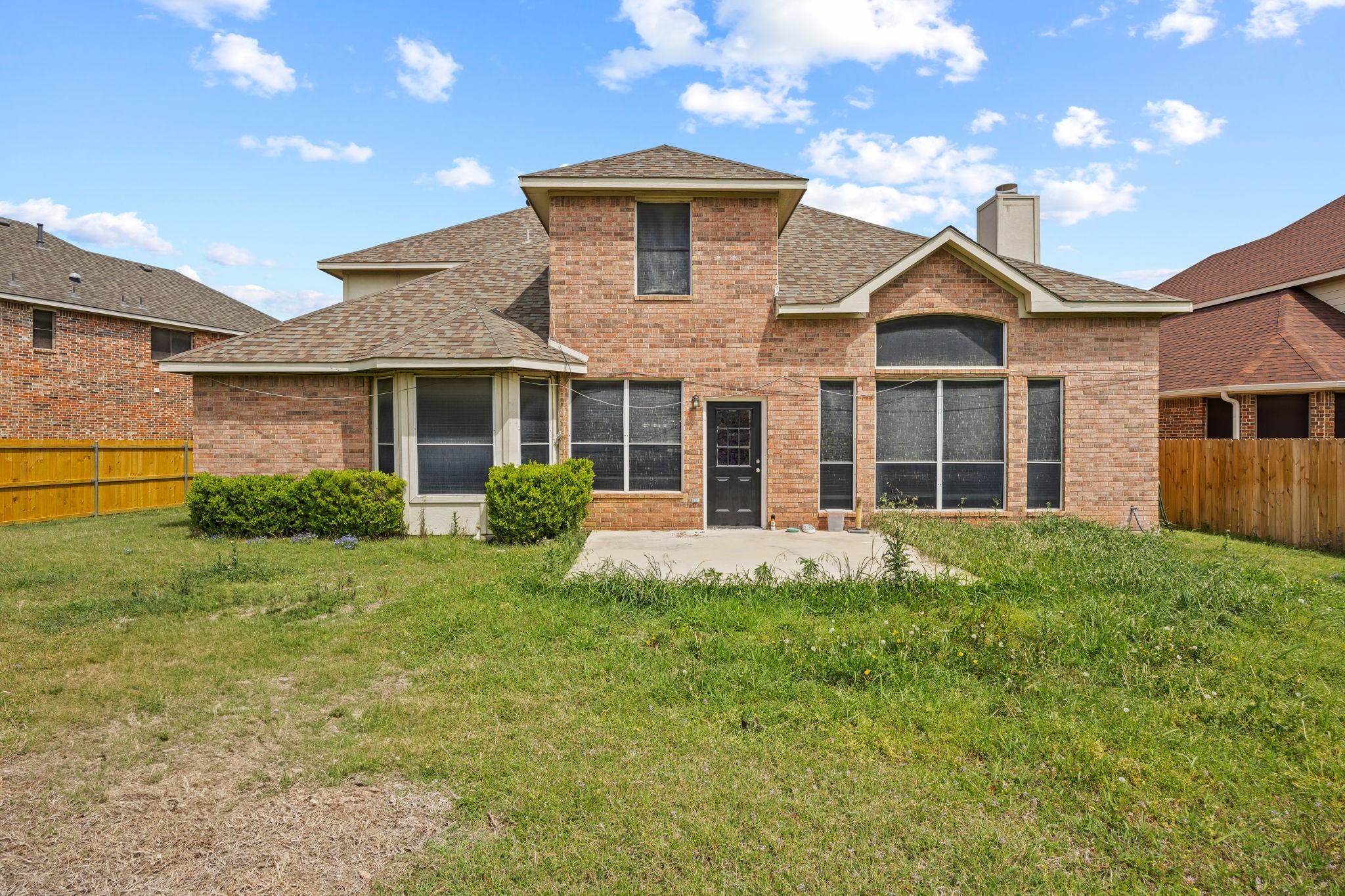 1904 Meera Lane Mansfield TX 76063