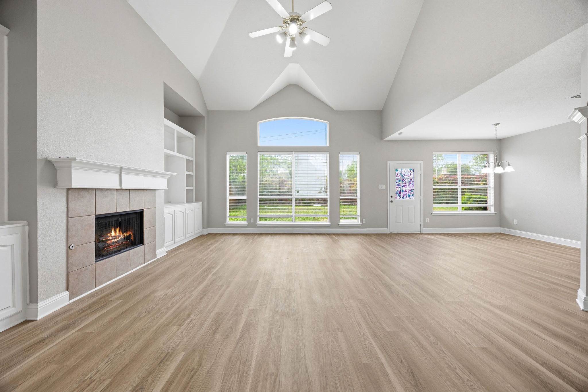 1904 Meera Lane Mansfield TX 76063
