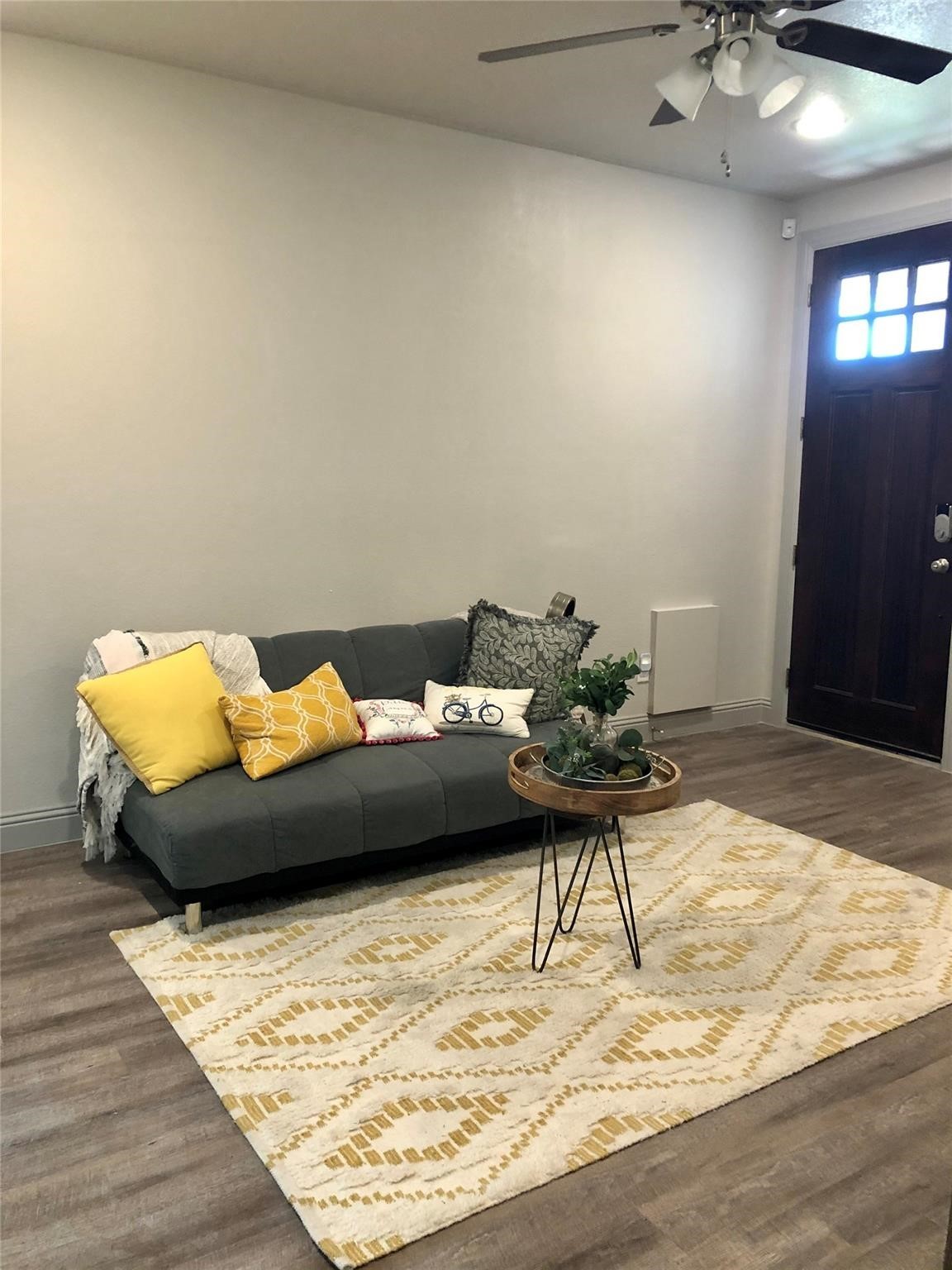2537 Mccart Avenue Fort Worth TX 76110
