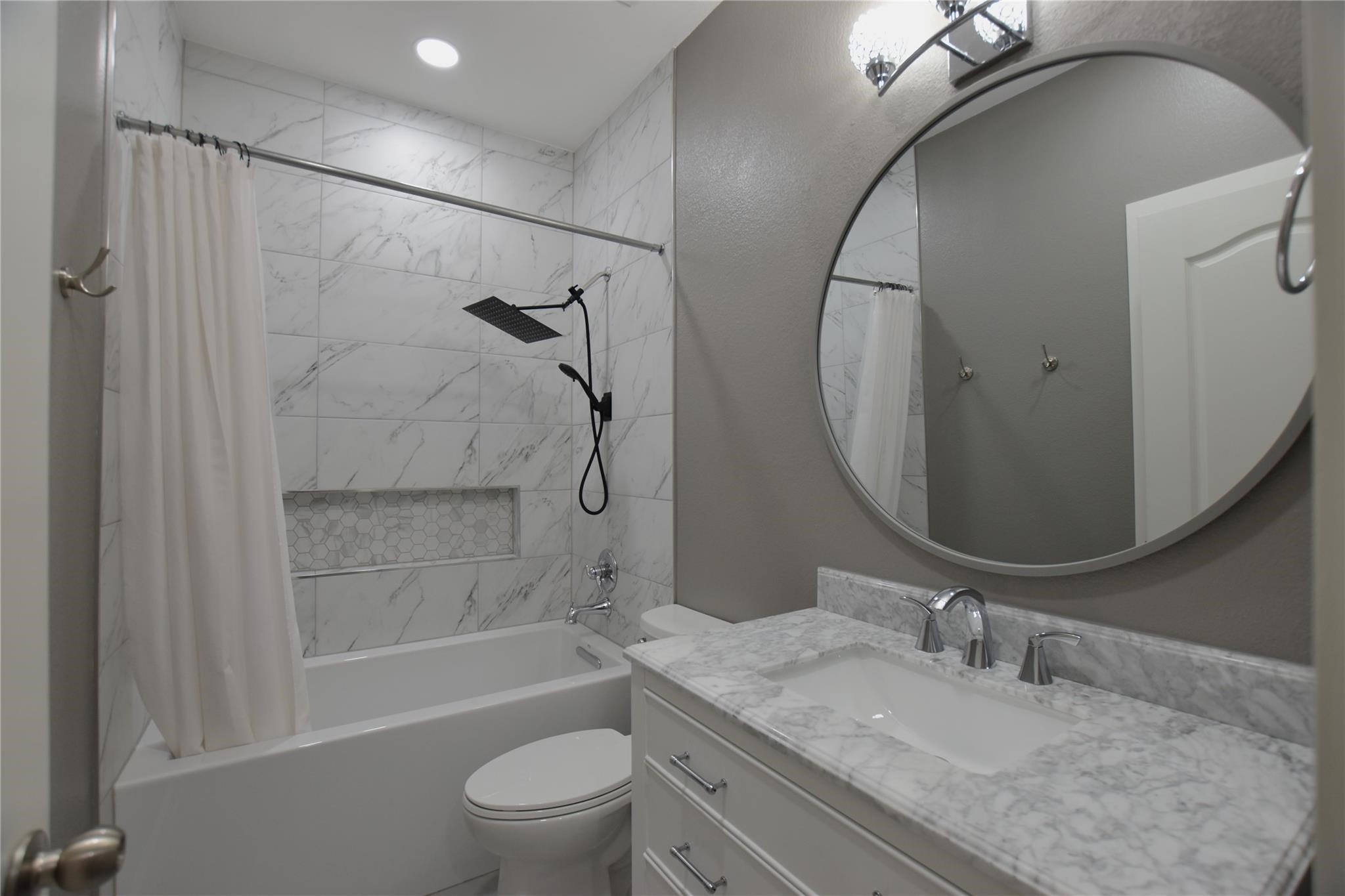 2757 Cascade Cove Drive Little Elm TX 75068