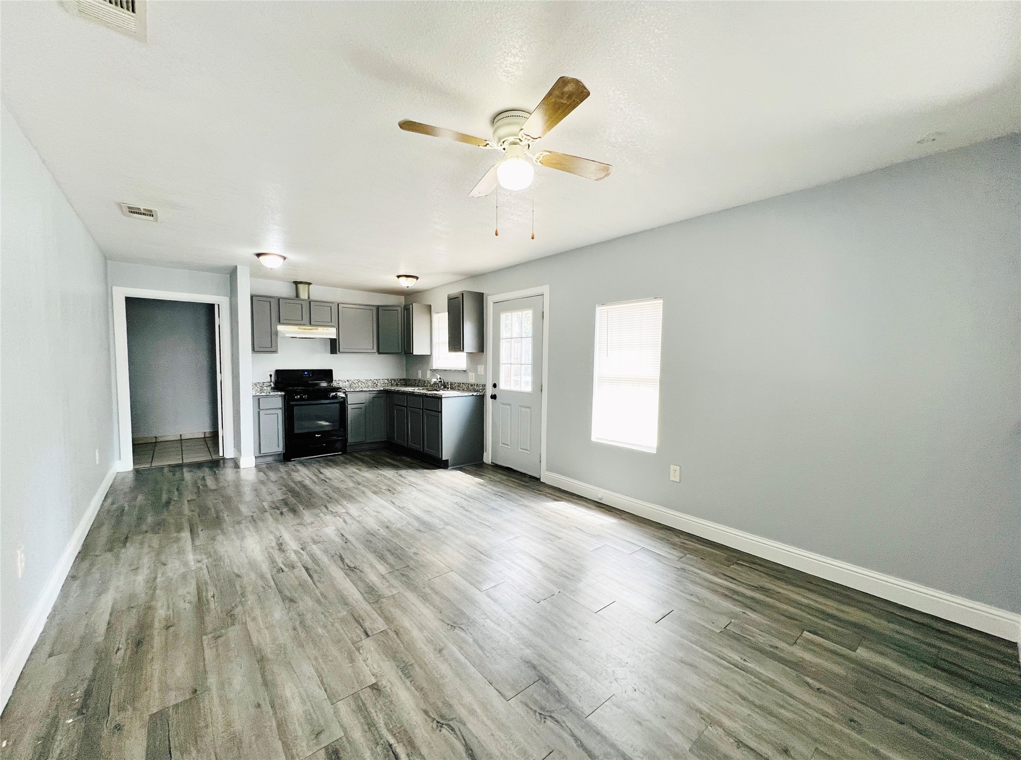 2621 E 12th Street Fort Worth TX 76111