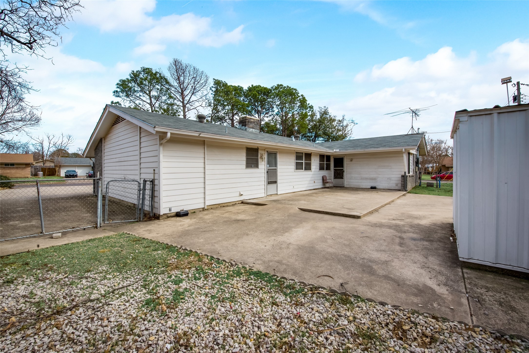 3711 E Devonshire Court Irving TX 75062