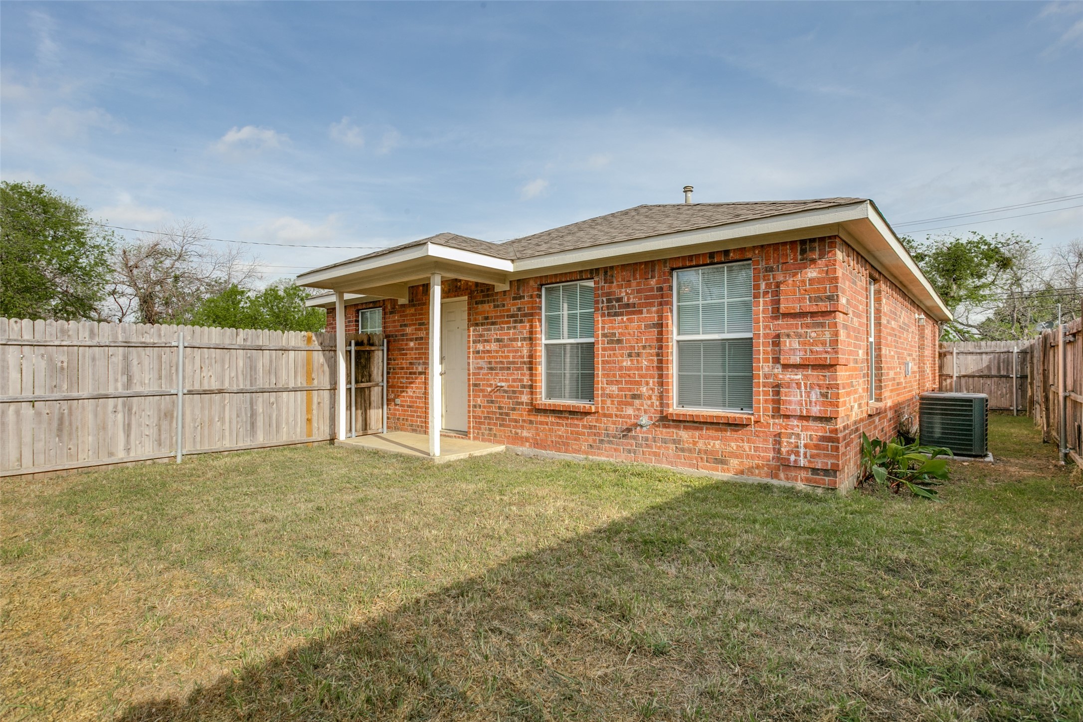 107 S Crawford Street Denton TX 76205