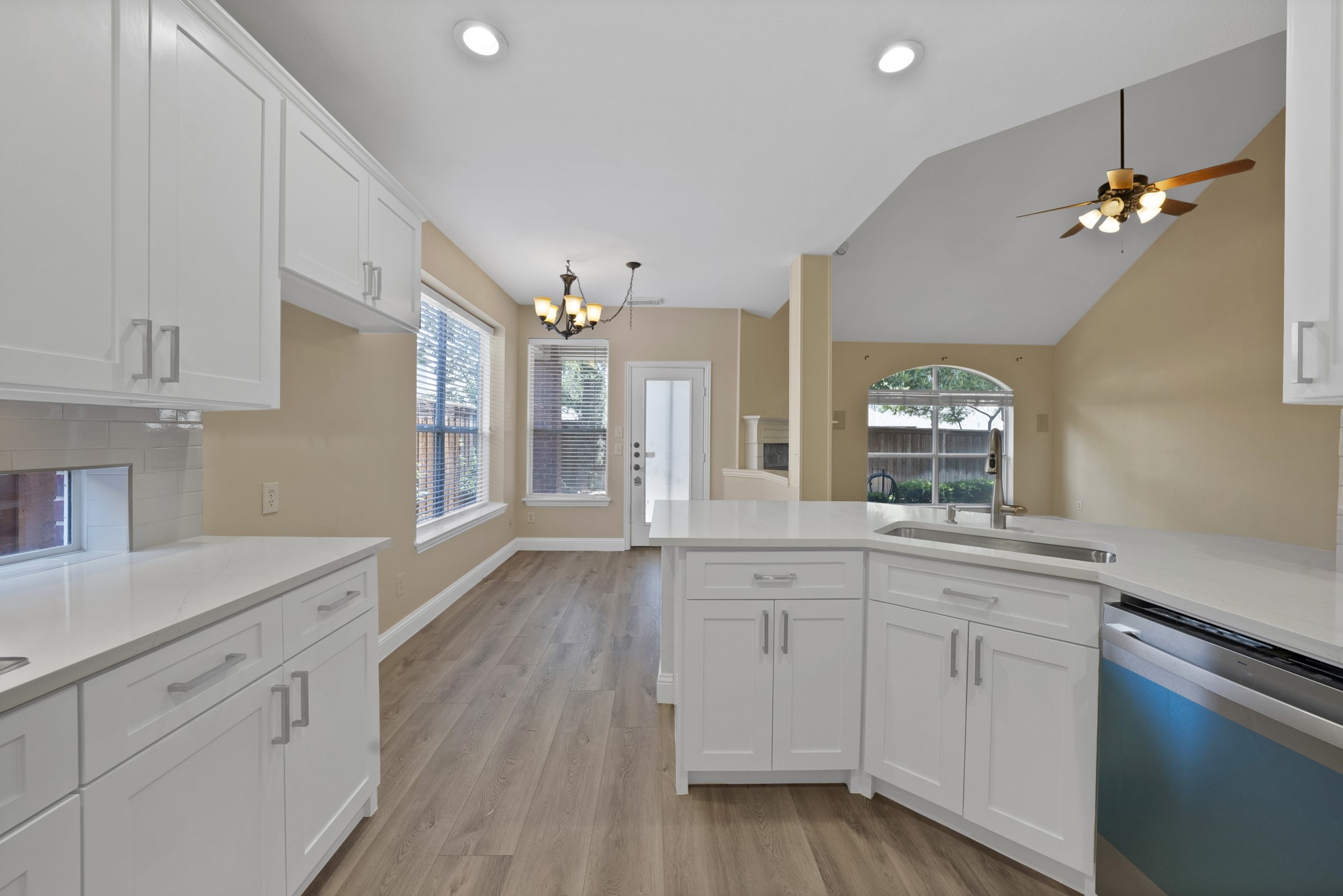 18638 Tall Oak Drive Dallas TX 75287