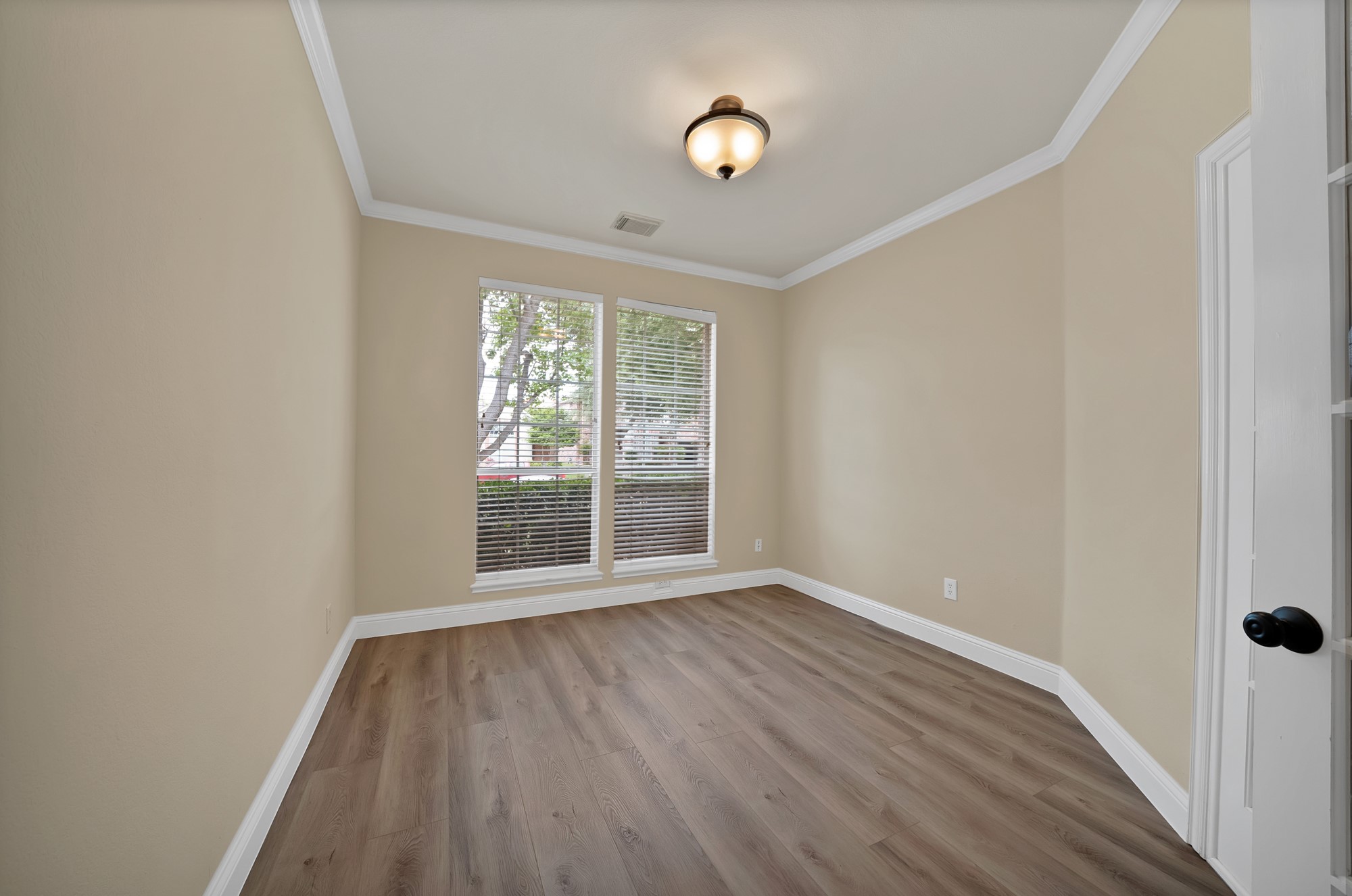 18638 Tall Oak Drive Dallas TX 75287